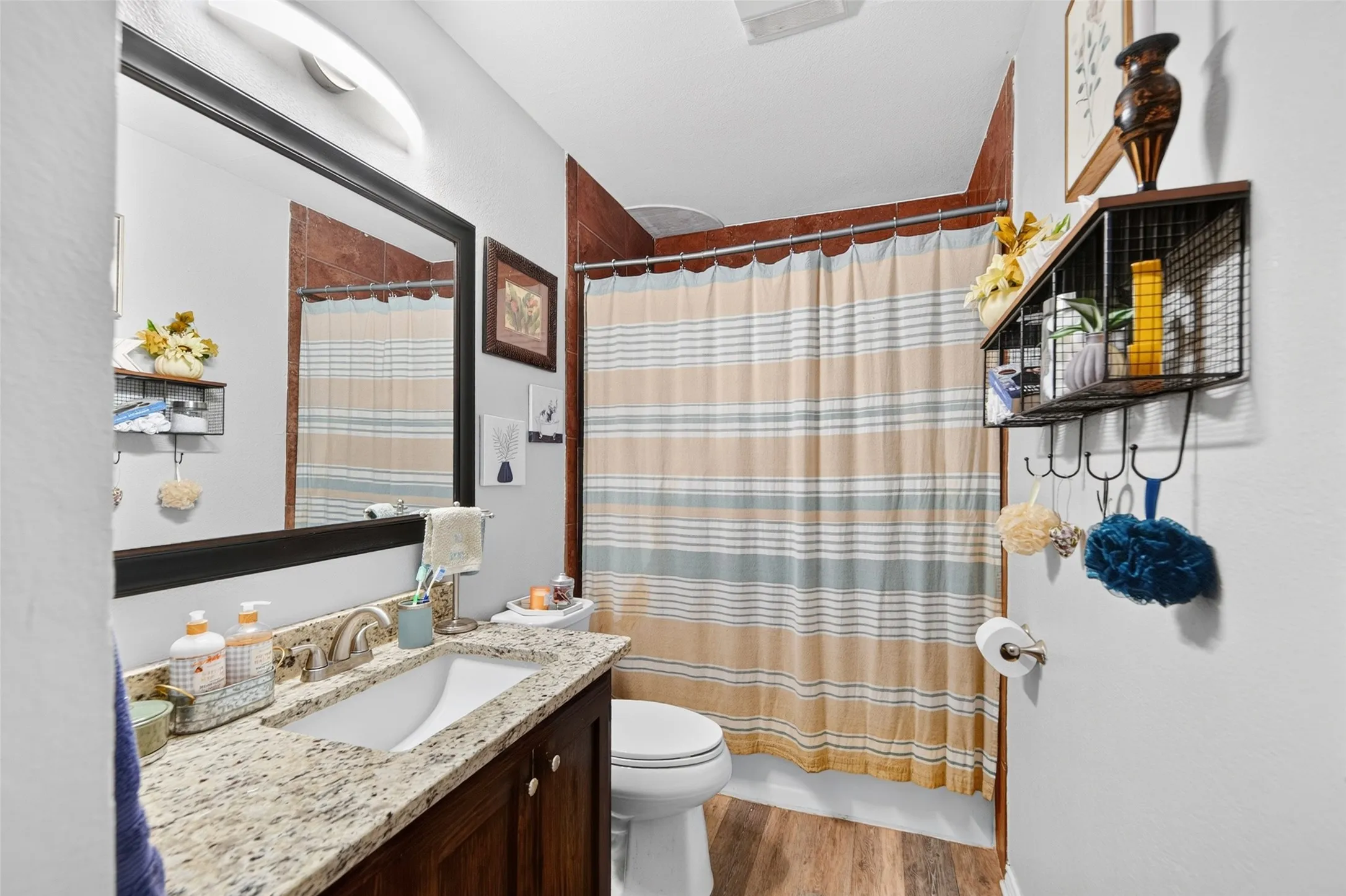Single Family Residence For Sale in Wise County , 1290 County Road 3355, Paradise, Texas 76073, 4 Bedroom, 2 Bathroom, Garage spaces, 2,207 Sqft, built in 1991, mls#21402006, Real Estate Agent in Paradise, Homes For Sale in Wise county, Homes For Sale in Paradise, Realtor in Paradise Texas, Real Estate Brokerage Independent Realty Texas, Luminita Cordes Realtor
