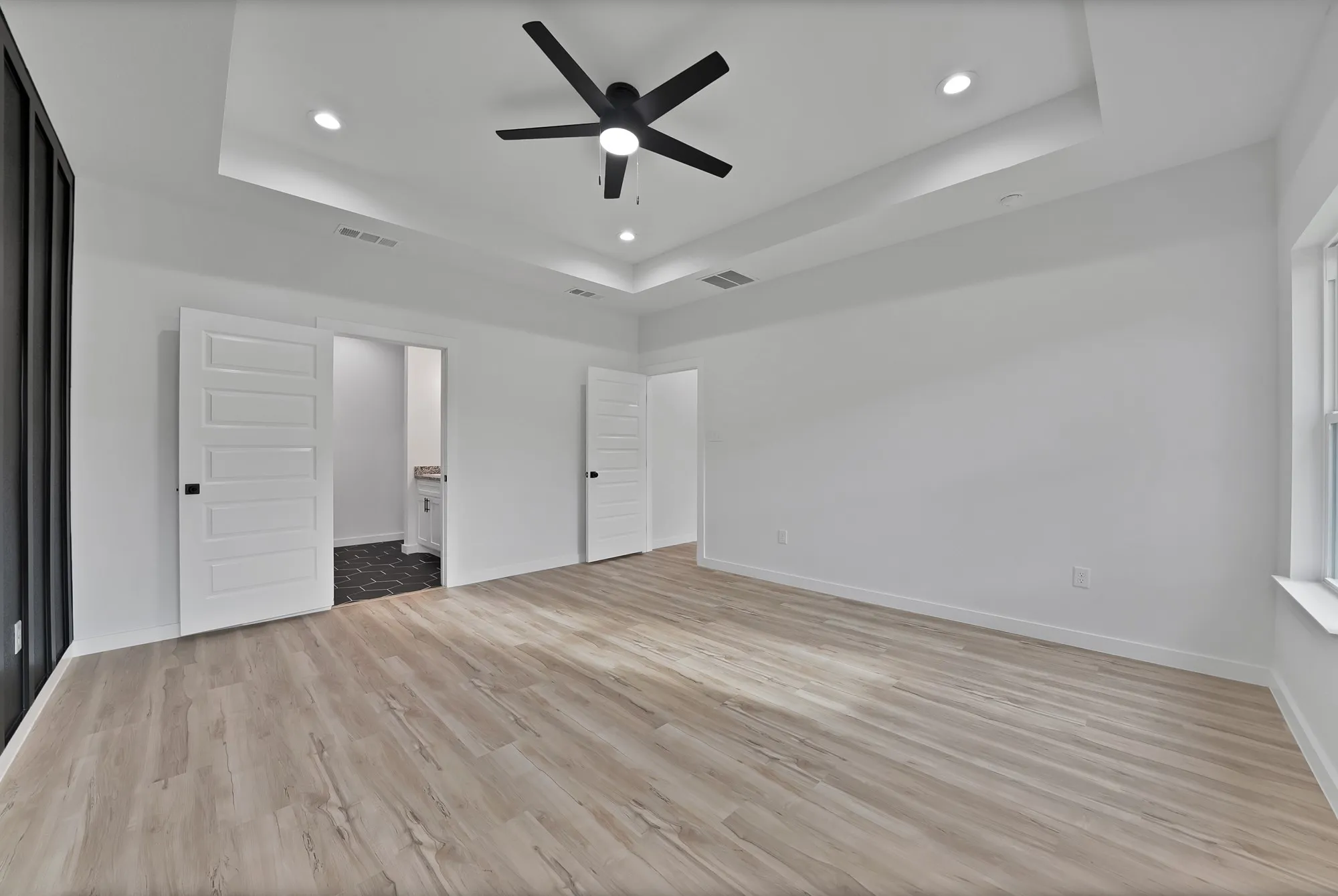 Single Family Residence For Sale in Tarrant County , 3005 Hanna Avenue, Fort Worth, Texas 76106, 4 Bedroom, 2 Bathroom, 2 Garage spaces, 1,802 Sqft, built in 2026, mls#21402079, Real Estate Agent in Fort Worth, Homes For Sale in Tarrant county, Homes For Sale in Fort Worth, Realtor in Fort Worth Texas, Real Estate Brokerage Independent Realty Texas, Luminita Cordes Realtor