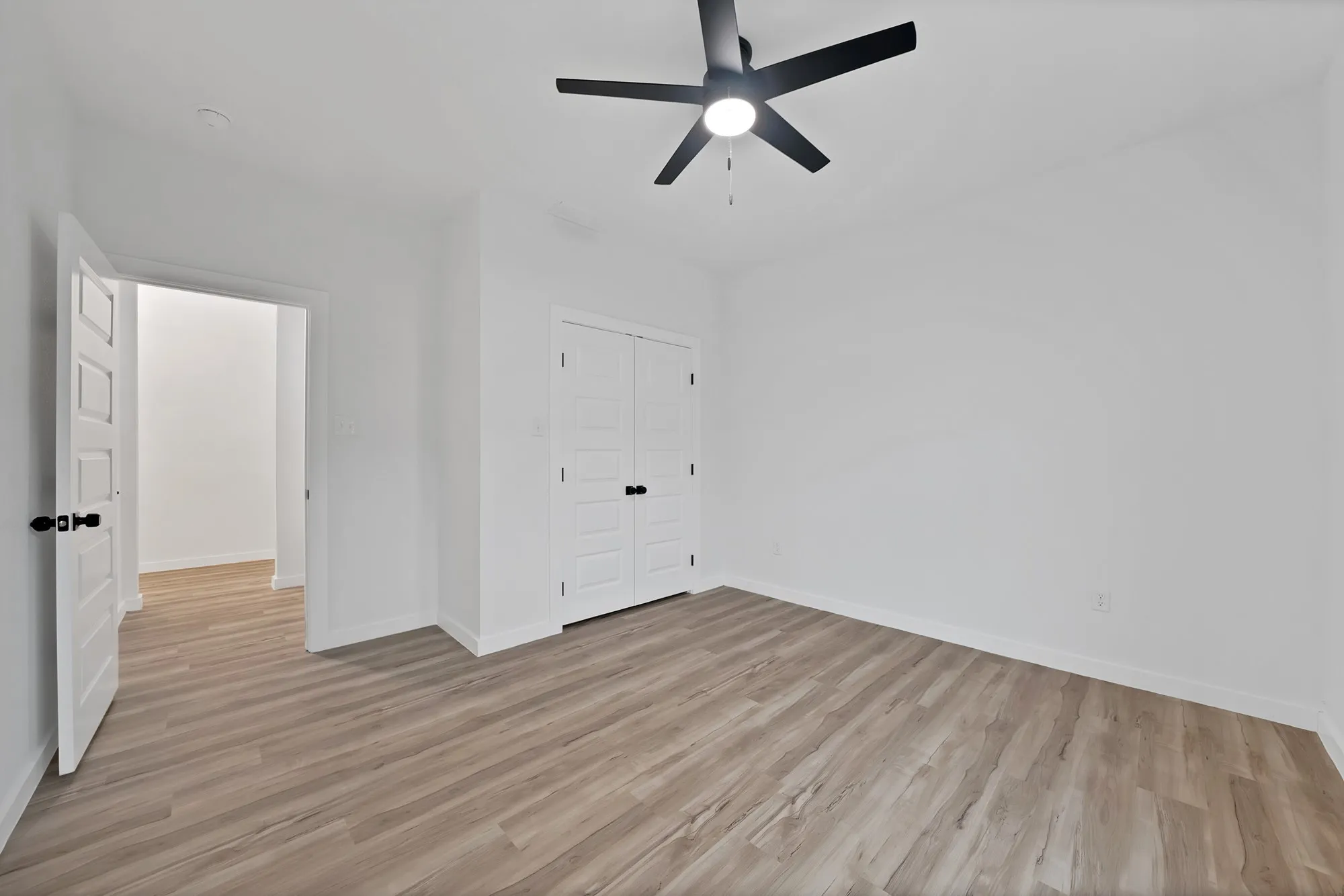 Single Family Residence For Sale in Tarrant County , 3005 Hanna Avenue, Fort Worth, Texas 76106, 4 Bedroom, 2 Bathroom, 2 Garage spaces, 1,802 Sqft, built in 2026, mls#21402079, Real Estate Agent in Fort Worth, Homes For Sale in Tarrant county, Homes For Sale in Fort Worth, Realtor in Fort Worth Texas, Real Estate Brokerage Independent Realty Texas, Luminita Cordes Realtor