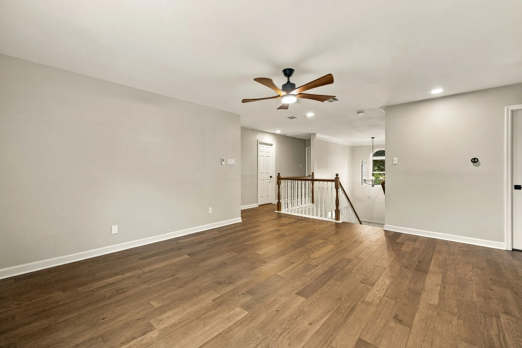 Single Family Residence For Sale in Denton County , 2408 Amber Lane, Flower Mound, Texas 75028, 5 Bedroom, 4 Bathroom, 2 Garage spaces, 3,017 Sqft, built in 1994, mls#21401402, Real Estate Agent in Flower Mound, Homes For Sale in Denton county, Homes For Sale in Flower Mound, Realtor in Flower Mound Texas, Real Estate Brokerage Independent Realty Texas, Luminita Cordes Realtor
