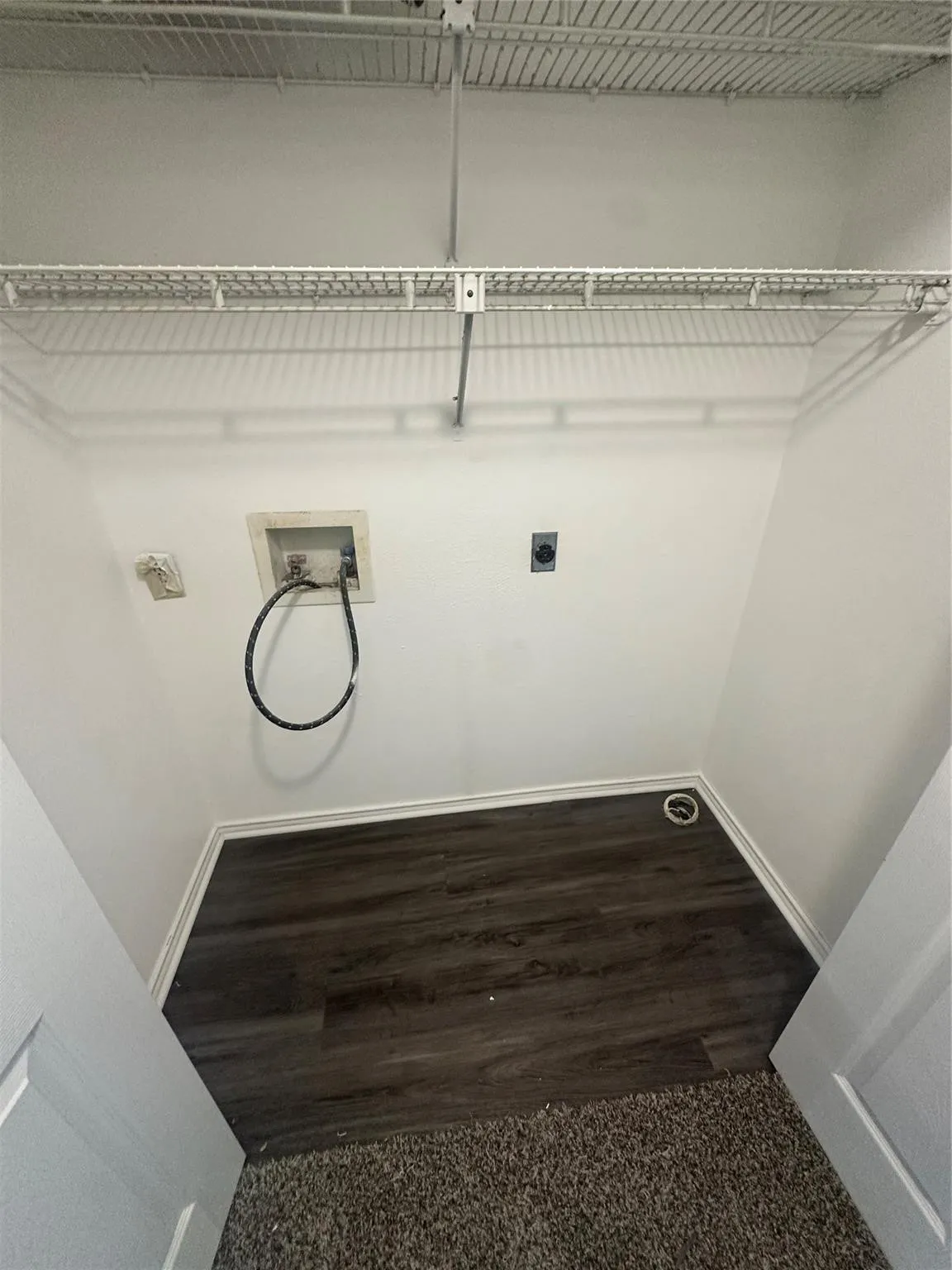 Condominium For Rent in Dallas County , 2268 Colony Court, Dallas, Texas 75235, 2 Bedroom, 2 Bathroom, Garage spaces, 1,148 Sqft, built in 1984, mls#21401990, Real Estate Agent in Dallas, Homes For Rent in Dallas county, Homes For Rent in Dallas, Realtor in Dallas Texas, Real Estate Brokerage Independent Realty Texas, Luminita Cordes Realtor
