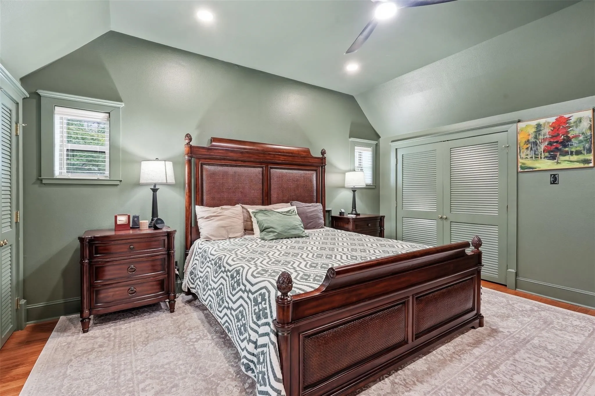 Single Family Residence For Sale in Johnson County , 1100 Crazy Horse Trail, Burleson, Texas 76028, 3 Bedroom, 4 Bathroom, 4 Garage spaces, 3,596 Sqft, built in 1987, mls#21401940, Real Estate Agent in Burleson, Homes For Sale in Johnson county, Homes For Sale in Burleson, Realtor in Burleson Texas, Real Estate Brokerage Independent Realty Texas, Luminita Cordes Realtor