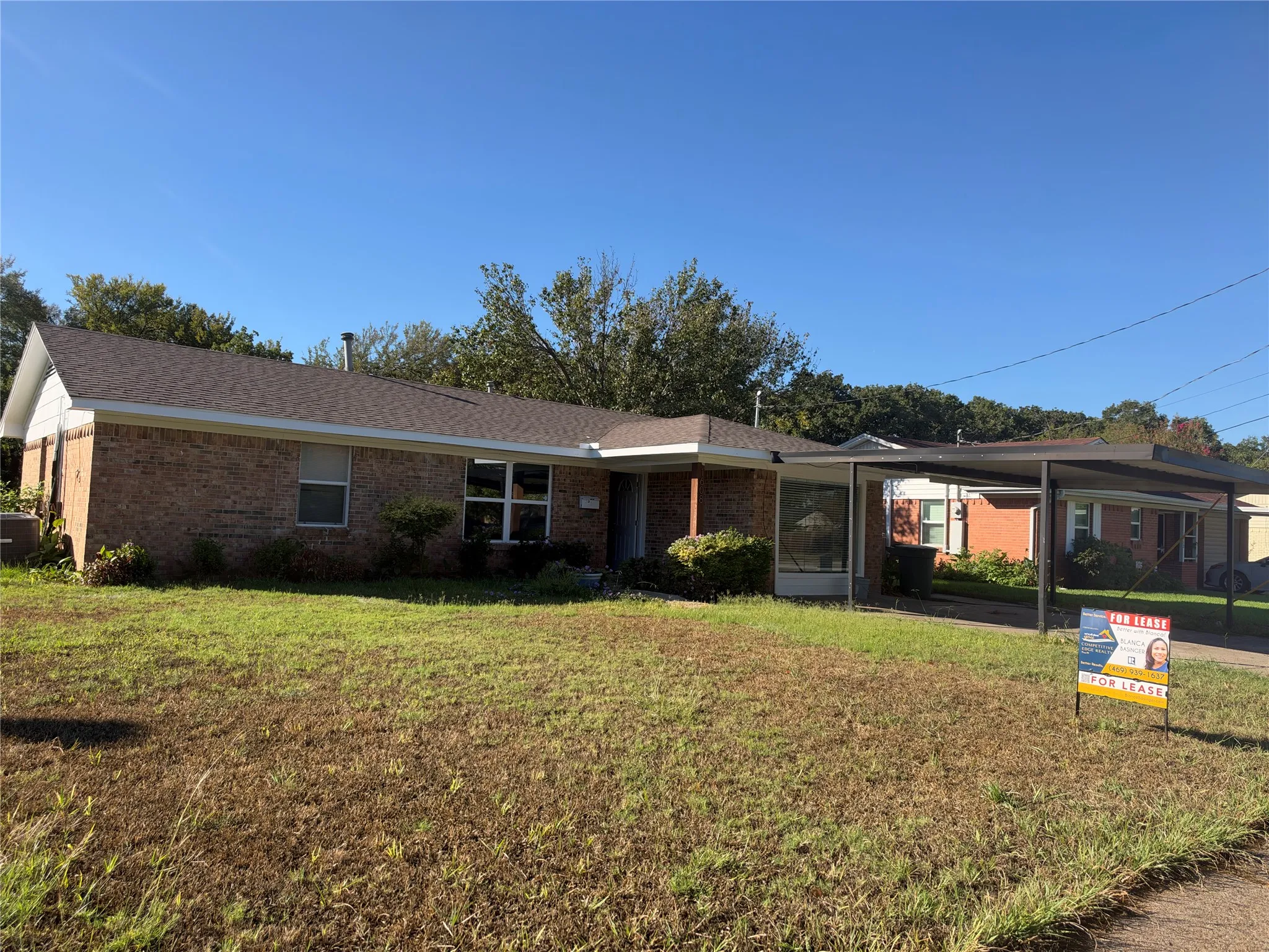 Single Family Residence For Rent in Dallas County , 1608 Edgemont Drive, Mesquite, Texas 75149, 3 Bedroom, 1 Bathroom, Garage spaces, 1,252 Sqft, built in 1960, mls#21402161, Real Estate Agent in Mesquite, Homes For Rent in Dallas county, Homes For Rent in Mesquite, Realtor in Mesquite Texas, Real Estate Brokerage Independent Realty Texas, Luminita Cordes Realtor