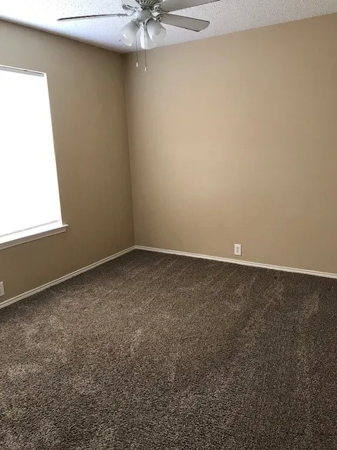 Single Family Residence For Rent in Dallas County , 220 Pinecrest, Seagoville, Texas 75159, 3 Bedroom, 2 Bathroom, 2 Garage spaces, 1,382 Sqft, built in 2004, mls#21397776, Real Estate Agent in Seagoville, Homes For Rent in Dallas county, Homes For Rent in Seagoville, Realtor in Seagoville Texas, Real Estate Brokerage Independent Realty Texas, Luminita Cordes Realtor