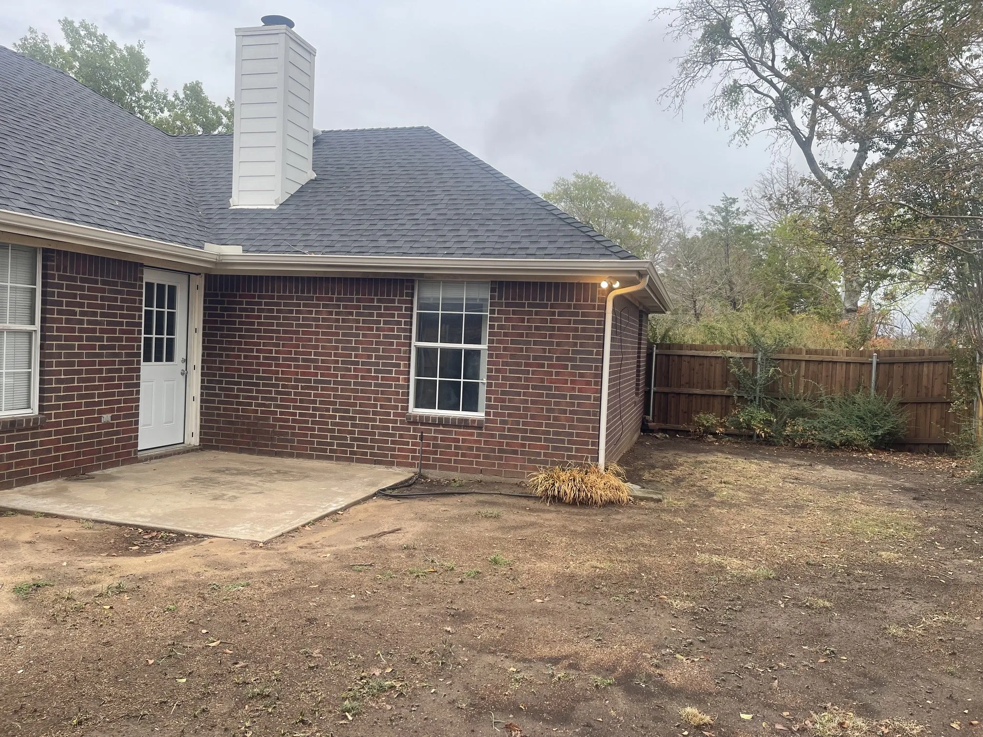Single Family Residence For Rent in Denton County , 816 Brittany Drive, Denton, Texas 76209, 4 Bedroom, 2 Bathroom, 2 Garage spaces, 1,436 Sqft, built in 1993, mls#21398547, Real Estate Agent in Denton, Homes For Rent in Denton county, Homes For Rent in Denton, Realtor in Denton Texas, Real Estate Brokerage Independent Realty Texas, Luminita Cordes Realtor