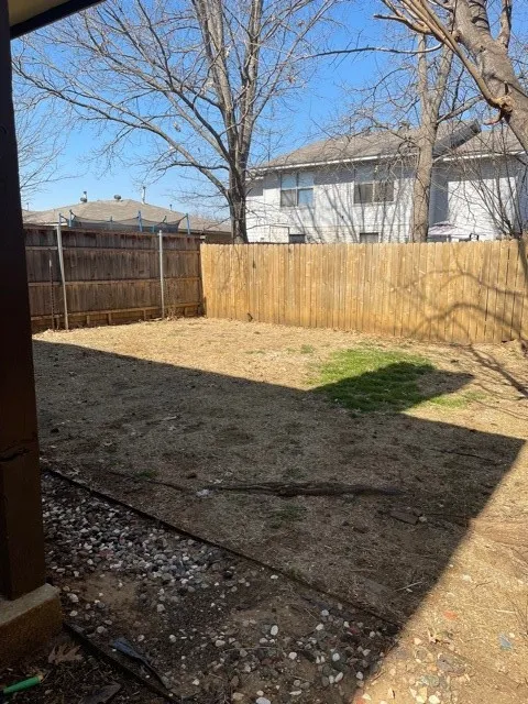 Single Family Residence For Rent in Denton County , 408 Benjamin Street, Denton, Texas 76207, 3 Bedroom, 3 Bathroom, 1 Garage spaces, 1,633 Sqft, built in 1983, mls#21392982, Real Estate Agent in Denton, Homes For Rent in Denton county, Homes For Rent in Denton, Realtor in Denton Texas, Real Estate Brokerage Independent Realty Texas, Luminita Cordes Realtor
