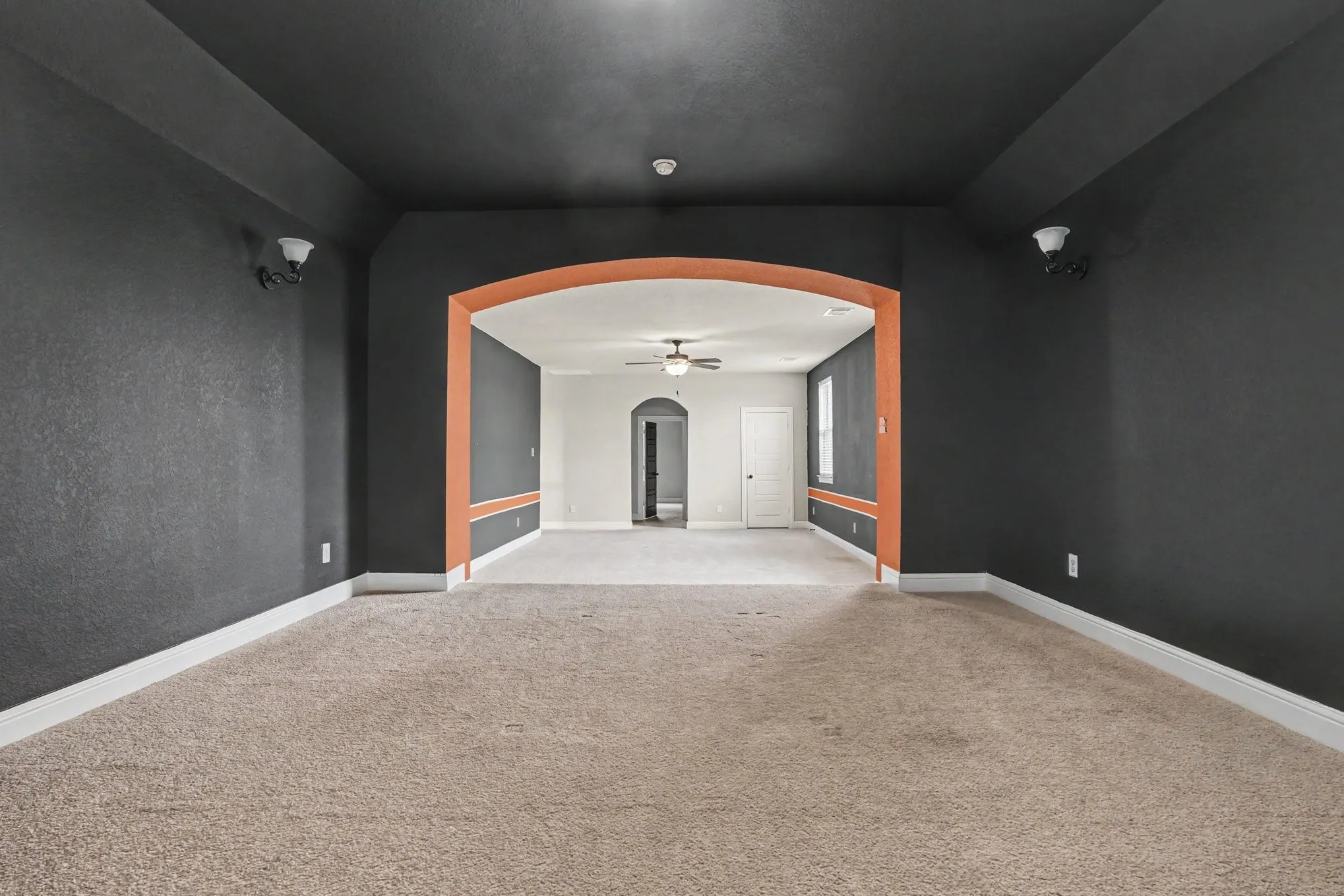 Single Family Residence For Sale in Ellis County , 504 Stillwater Drive, Waxahachie, Texas 75165, 4 Bedroom, 4 Bathroom, 3 Garage spaces, 3,404 Sqft, built in 2018, mls#21399878, Real Estate Agent in Waxahachie, Homes For Sale in Ellis county, Homes For Sale in Waxahachie, Realtor in Waxahachie Texas, Real Estate Brokerage Independent Realty Texas, Luminita Cordes Realtor