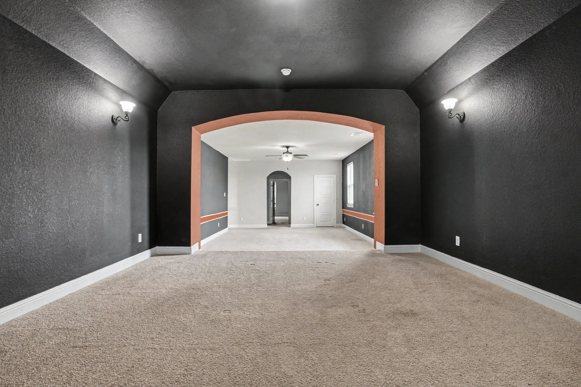 Single Family Residence For Sale in Ellis County , 504 Stillwater Drive, Waxahachie, Texas 75165, 4 Bedroom, 4 Bathroom, 3 Garage spaces, 3,404 Sqft, built in 2018, mls#21399878, Real Estate Agent in Waxahachie, Homes For Sale in Ellis county, Homes For Sale in Waxahachie, Realtor in Waxahachie Texas, Real Estate Brokerage Independent Realty Texas, Luminita Cordes Realtor