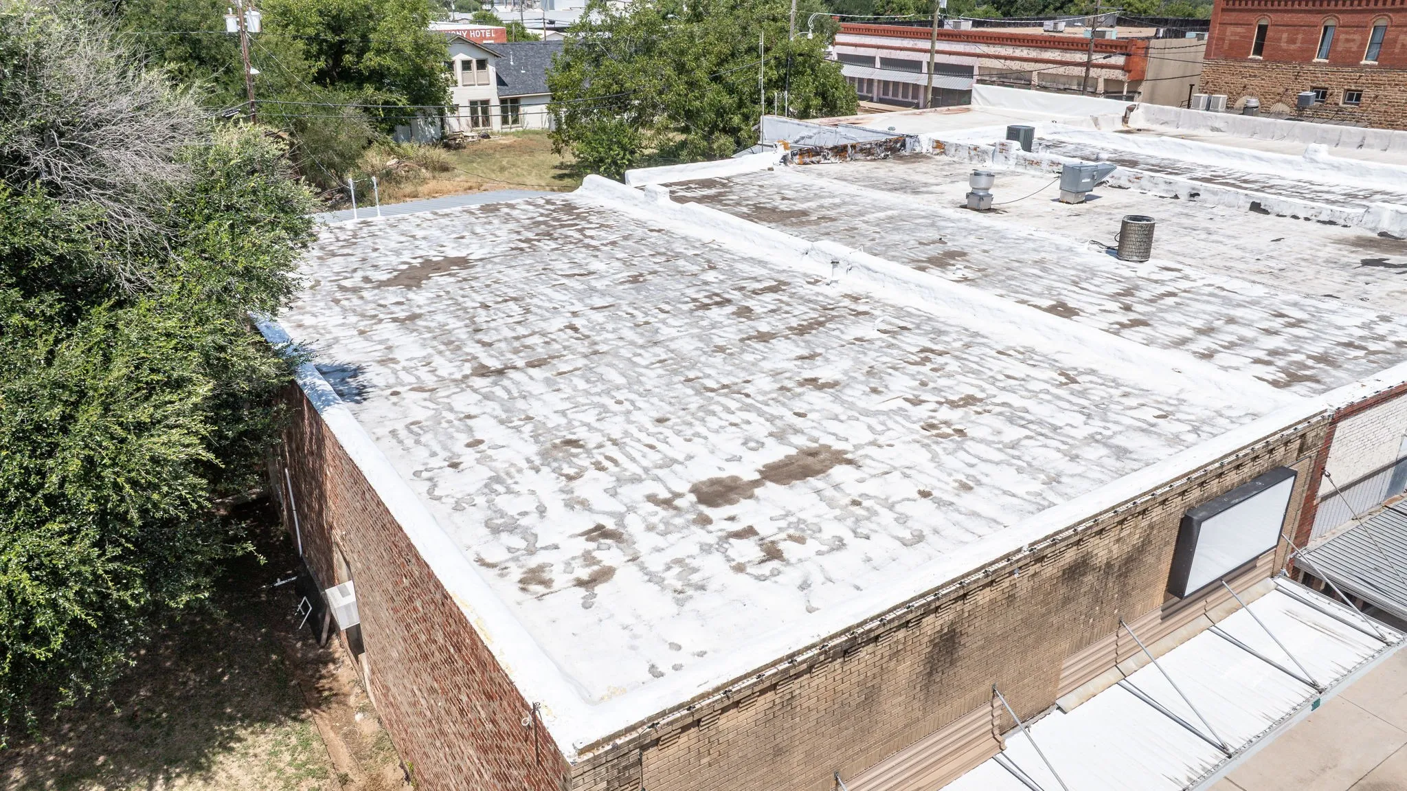 Retail For Sale in Comanche County , 140 S Texas Street, De Leon, Texas 76444, 0, 0, Garage spaces, 0 Sqft, built in 1920, mls#21401035, Real Estate Agent in De Leon, Homes For Sale in Comanche county, Homes For Sale in De Leon, Realtor in De Leon Texas, Real Estate Brokerage Independent Realty Texas, Luminita Cordes Realtor