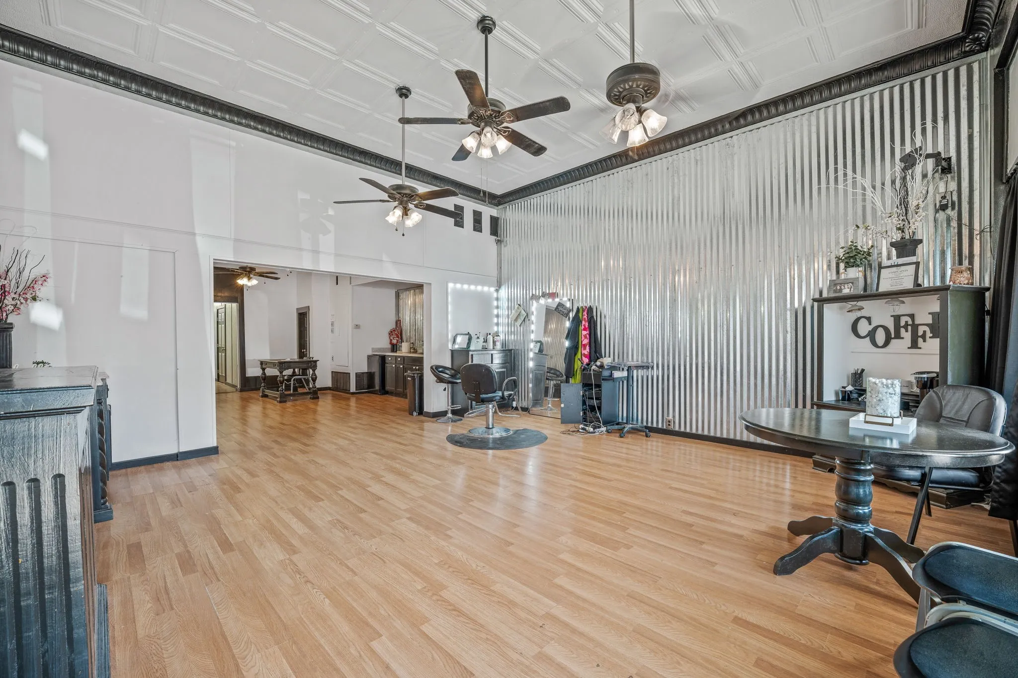 Retail For Sale in Comanche County , 140 S Texas Street, De Leon, Texas 76444, 0, 0, Garage spaces, 0 Sqft, built in 1920, mls#21401035, Real Estate Agent in De Leon, Homes For Sale in Comanche county, Homes For Sale in De Leon, Realtor in De Leon Texas, Real Estate Brokerage Independent Realty Texas, Luminita Cordes Realtor