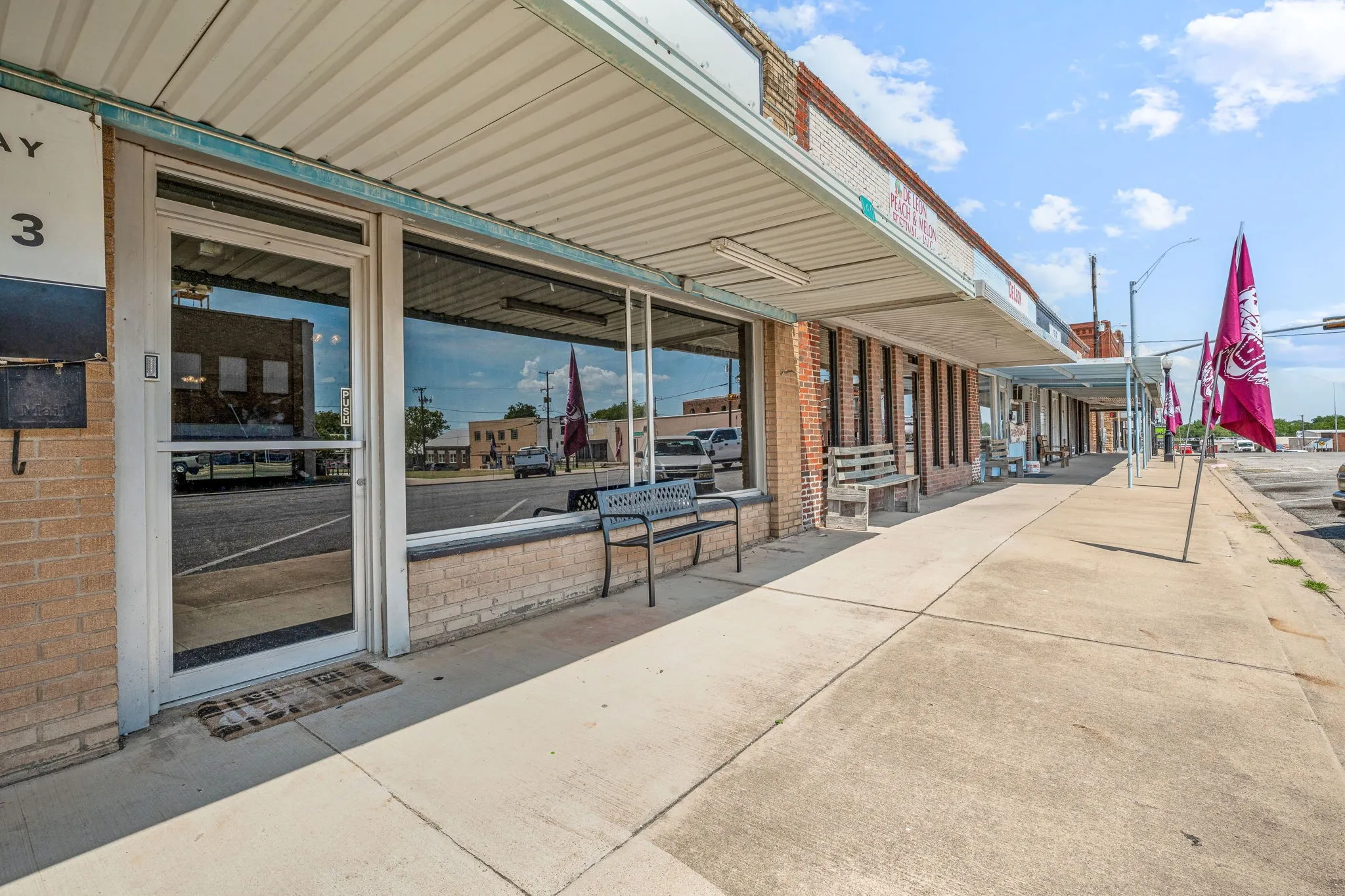 Retail For Sale in Comanche County , 140 S Texas Street, De Leon, Texas 76444, 0, 0, Garage spaces, 0 Sqft, built in 1920, mls#21401035, Real Estate Agent in De Leon, Homes For Sale in Comanche county, Homes For Sale in De Leon, Realtor in De Leon Texas, Real Estate Brokerage Independent Realty Texas, Luminita Cordes Realtor