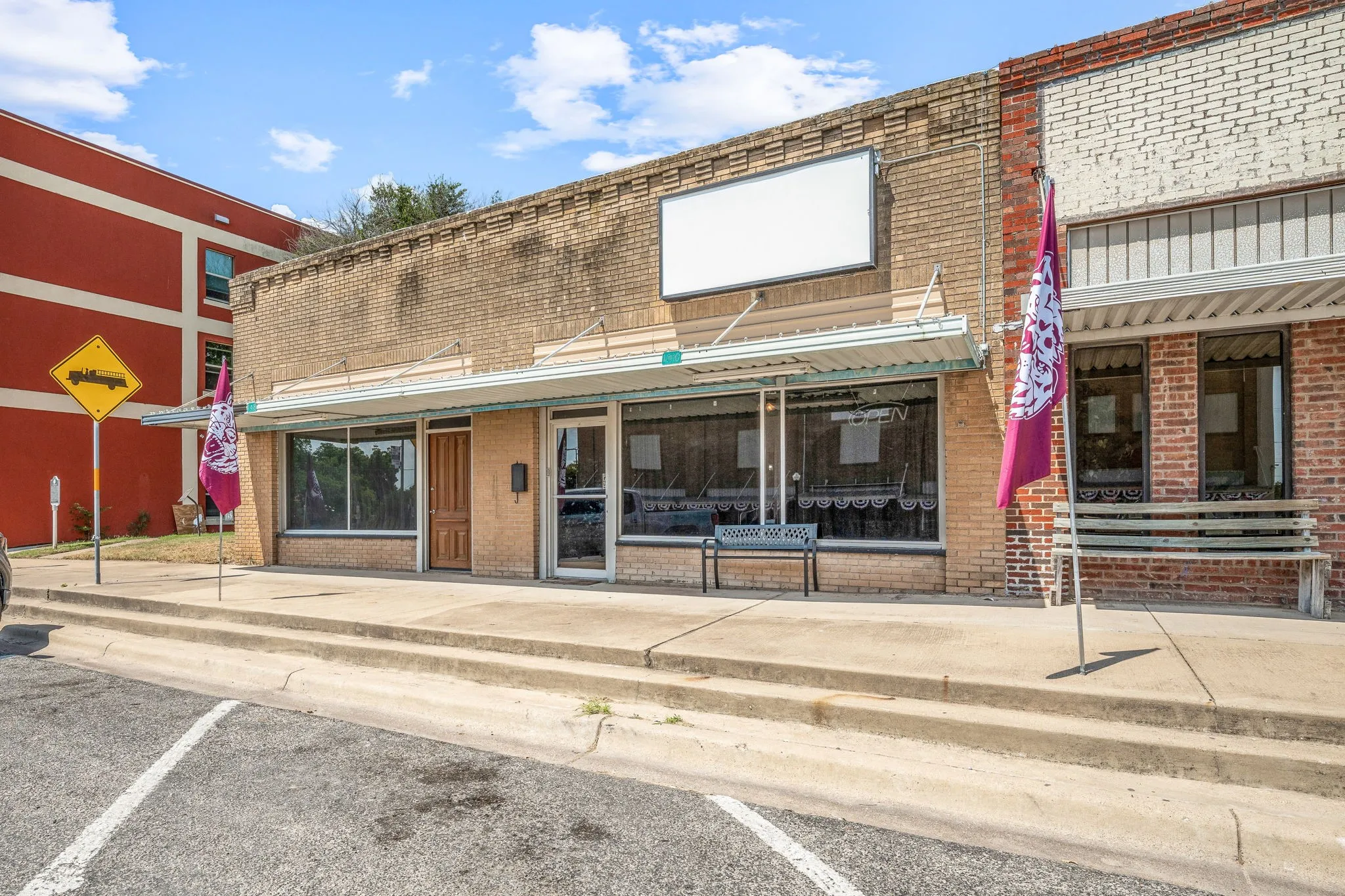 Retail For Sale in Comanche County , 140 S Texas Street, De Leon, Texas 76444, 0, 0, Garage spaces, 0 Sqft, built in 1920, mls#21401035, Real Estate Agent in De Leon, Homes For Sale in Comanche county, Homes For Sale in De Leon, Realtor in De Leon Texas, Real Estate Brokerage Independent Realty Texas, Luminita Cordes Realtor