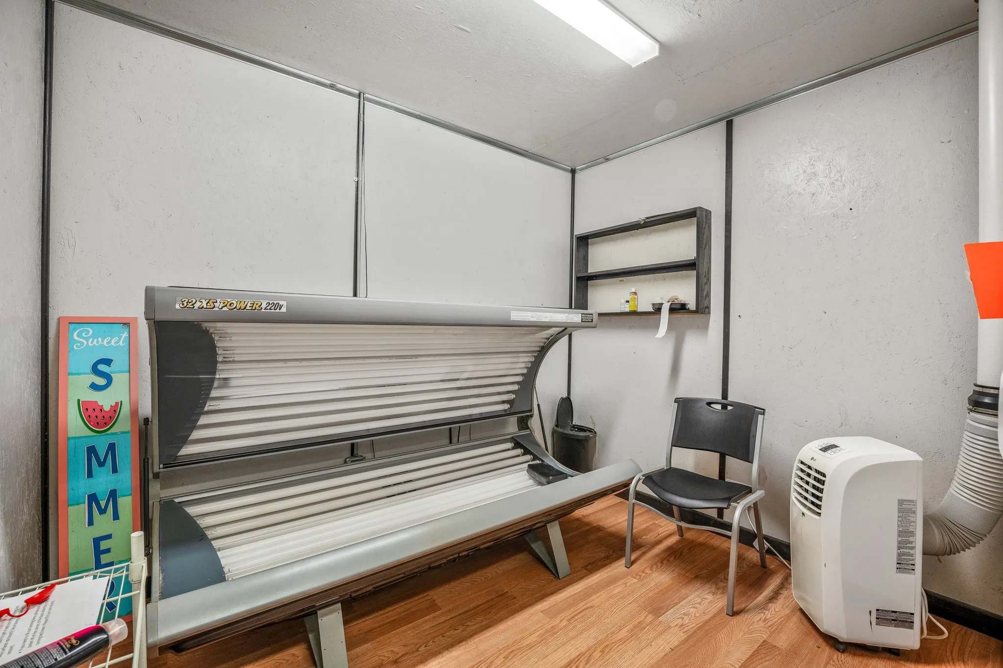 Retail For Sale in Comanche County , 140 S Texas Street, De Leon, Texas 76444, 0, 0, Garage spaces, 0 Sqft, built in 1920, mls#21401035, Real Estate Agent in De Leon, Homes For Sale in Comanche county, Homes For Sale in De Leon, Realtor in De Leon Texas, Real Estate Brokerage Independent Realty Texas, Luminita Cordes Realtor