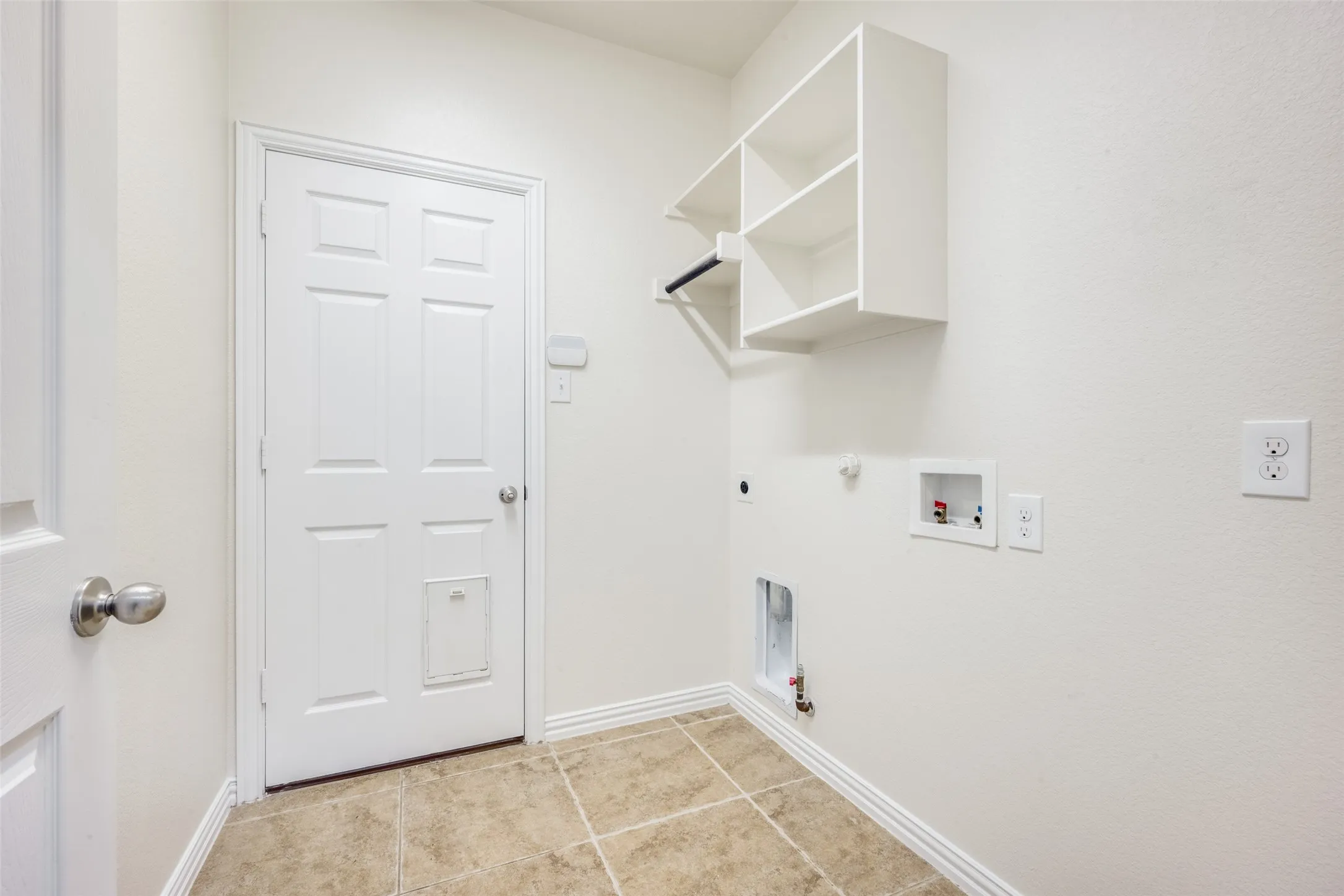 Single Family Residence For Rent in Denton County , 342 Manchester Drive, Roanoke, Texas 76262, 4 Bedroom, 4 Bathroom, 2 Garage spaces, 3,653 Sqft, built in 2011, mls#21402187, Real Estate Agent in Roanoke, Homes For Rent in Denton county, Homes For Rent in Roanoke, Realtor in Roanoke Texas, Real Estate Brokerage Independent Realty Texas, Luminita Cordes Realtor