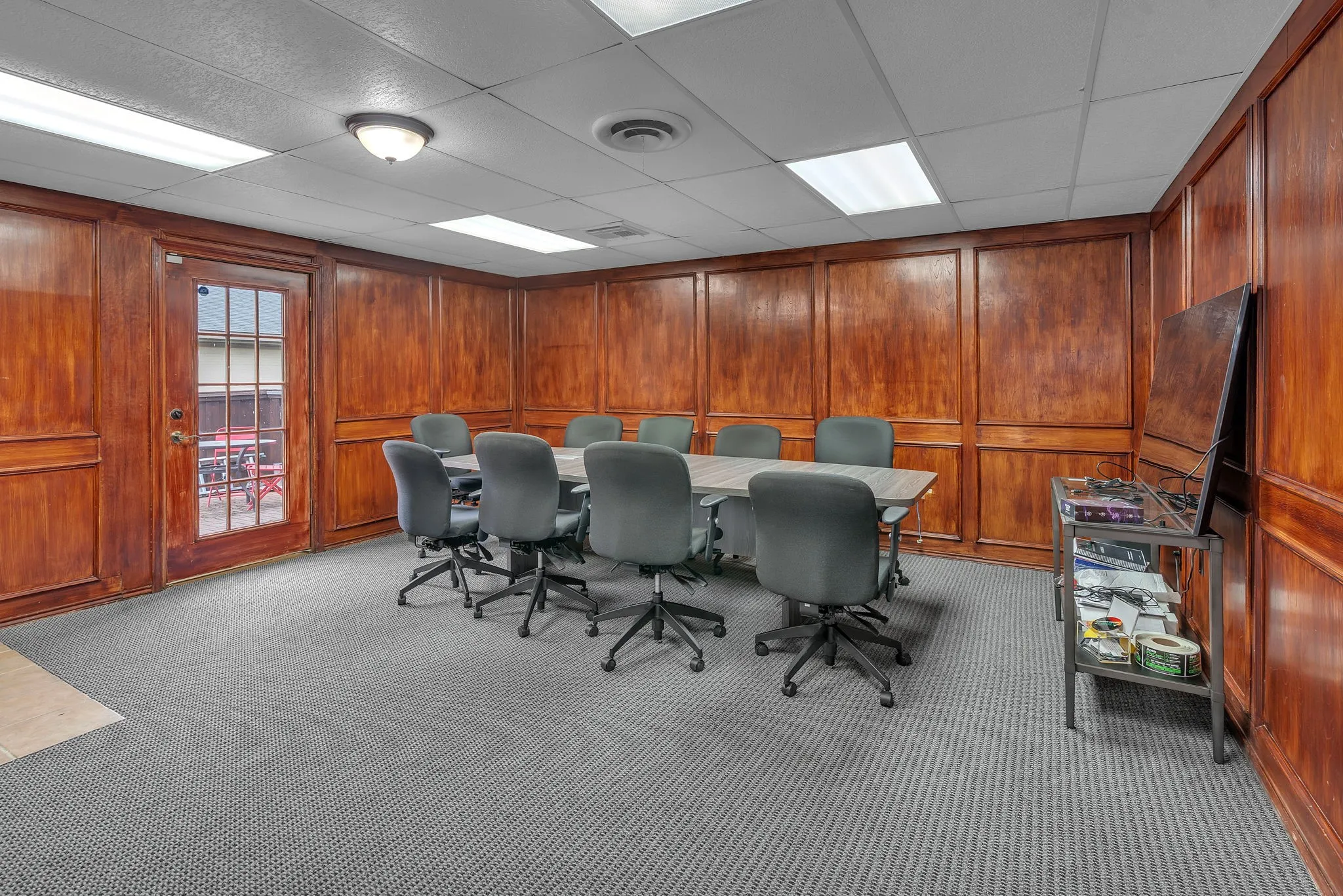 Office For Rent in Tarrant County , 2020 W Northwest Highway 116, Grapevine, Texas 76051, 0, 0, Garage spaces, 0 Sqft, built in 1979, mls#21402157, Real Estate Agent in Grapevine, Homes For Rent in Tarrant county, Homes For Rent in Grapevine, Realtor in Grapevine Texas, Real Estate Brokerage Independent Realty Texas, Luminita Cordes Realtor