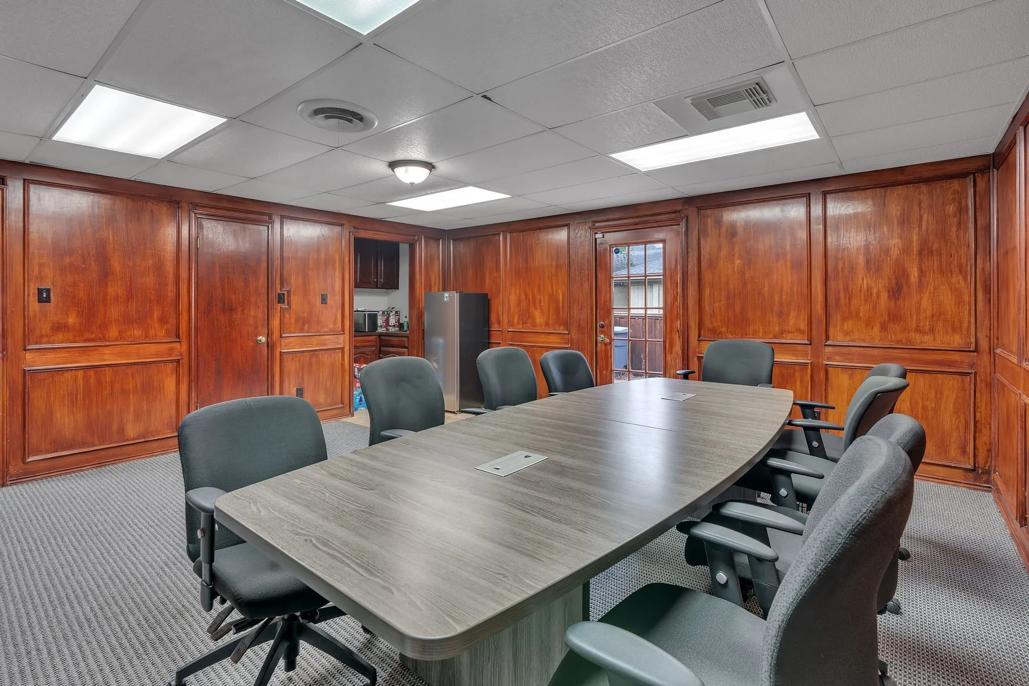 Office For Rent in Tarrant County , 2020 W Northwest Highway 116, Grapevine, Texas 76051, 0, 0, Garage spaces, 0 Sqft, built in 1979, mls#21402157, Real Estate Agent in Grapevine, Homes For Rent in Tarrant county, Homes For Rent in Grapevine, Realtor in Grapevine Texas, Real Estate Brokerage Independent Realty Texas, Luminita Cordes Realtor