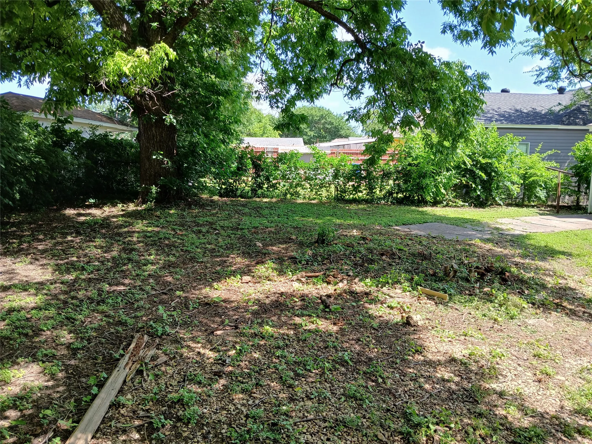 Single Family Residence For Rent in Dallas County , 435 Avenue G, Dallas, Texas 75203, 2 Bedroom, 1 Bathroom, Garage spaces, 956 Sqft, built in 1935, mls#21402201, Real Estate Agent in Dallas, Homes For Rent in Dallas county, Homes For Rent in Dallas, Realtor in Dallas Texas, Real Estate Brokerage Independent Realty Texas, Luminita Cordes Realtor