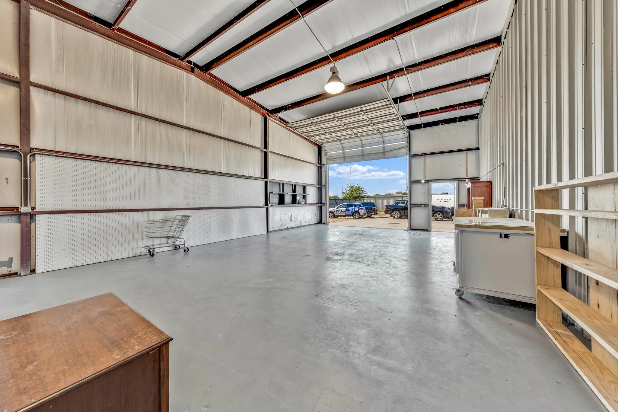 Warehouse For Rent in Kaufman County , 14860 State Highway 205 P, Terrell, Texas 75160, 0, 0, Garage spaces, 0 Sqft, built in 2005, mls#21401806, Real Estate Agent in Terrell, Homes For Rent in Kaufman county, Homes For Rent in Terrell, Realtor in Terrell Texas, Real Estate Brokerage Independent Realty Texas, Luminita Cordes Realtor