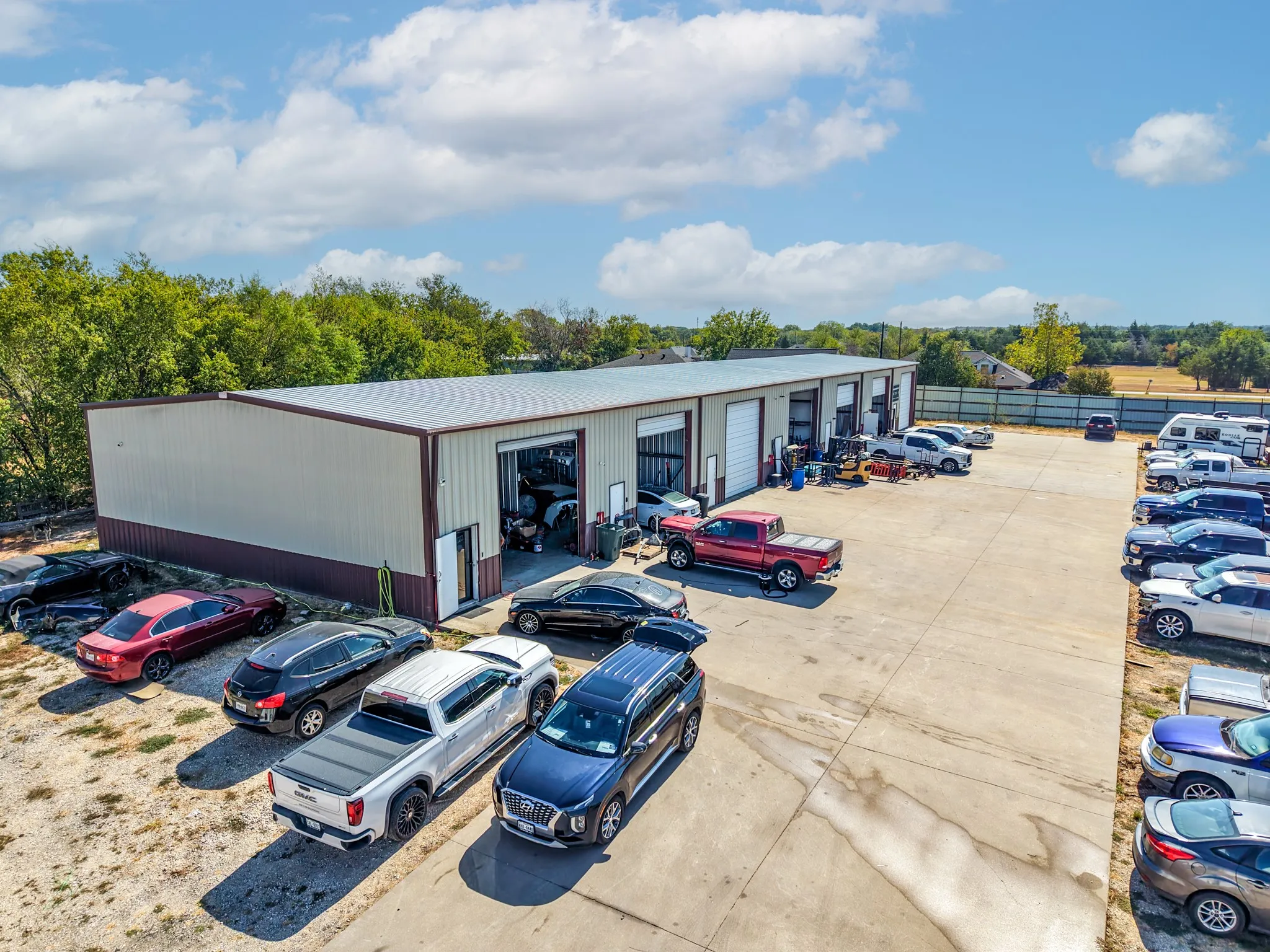 Warehouse For Rent in Kaufman County , 14860 State Highway 205 P, Terrell, Texas 75160, 0, 0, Garage spaces, 0 Sqft, built in 2005, mls#21401806, Real Estate Agent in Terrell, Homes For Rent in Kaufman county, Homes For Rent in Terrell, Realtor in Terrell Texas, Real Estate Brokerage Independent Realty Texas, Luminita Cordes Realtor