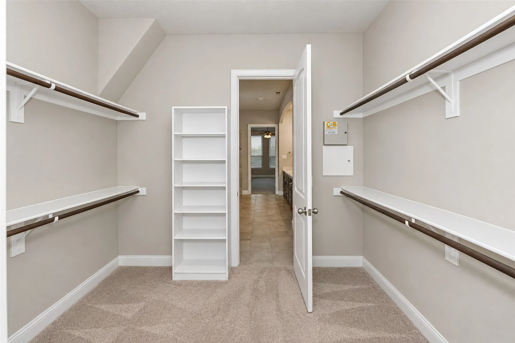 Single Family Residence For Rent in Tarrant County , 403 Morning Glory Lane, Mansfield, Texas 76063, 3 Bedroom, 2 Bathroom, 2 Garage spaces, 2,005 Sqft, built in 2017, mls#21376401, Real Estate Agent in Mansfield, Homes For Rent in Tarrant county, Homes For Rent in Mansfield, Realtor in Mansfield Texas, Real Estate Brokerage Independent Realty Texas, Luminita Cordes Realtor