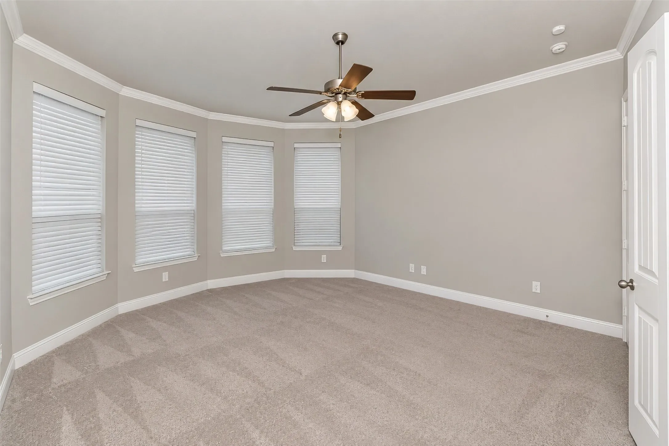 Single Family Residence For Rent in Tarrant County , 403 Morning Glory Lane, Mansfield, Texas 76063, 3 Bedroom, 2 Bathroom, 2 Garage spaces, 2,005 Sqft, built in 2017, mls#21376401, Real Estate Agent in Mansfield, Homes For Rent in Tarrant county, Homes For Rent in Mansfield, Realtor in Mansfield Texas, Real Estate Brokerage Independent Realty Texas, Luminita Cordes Realtor