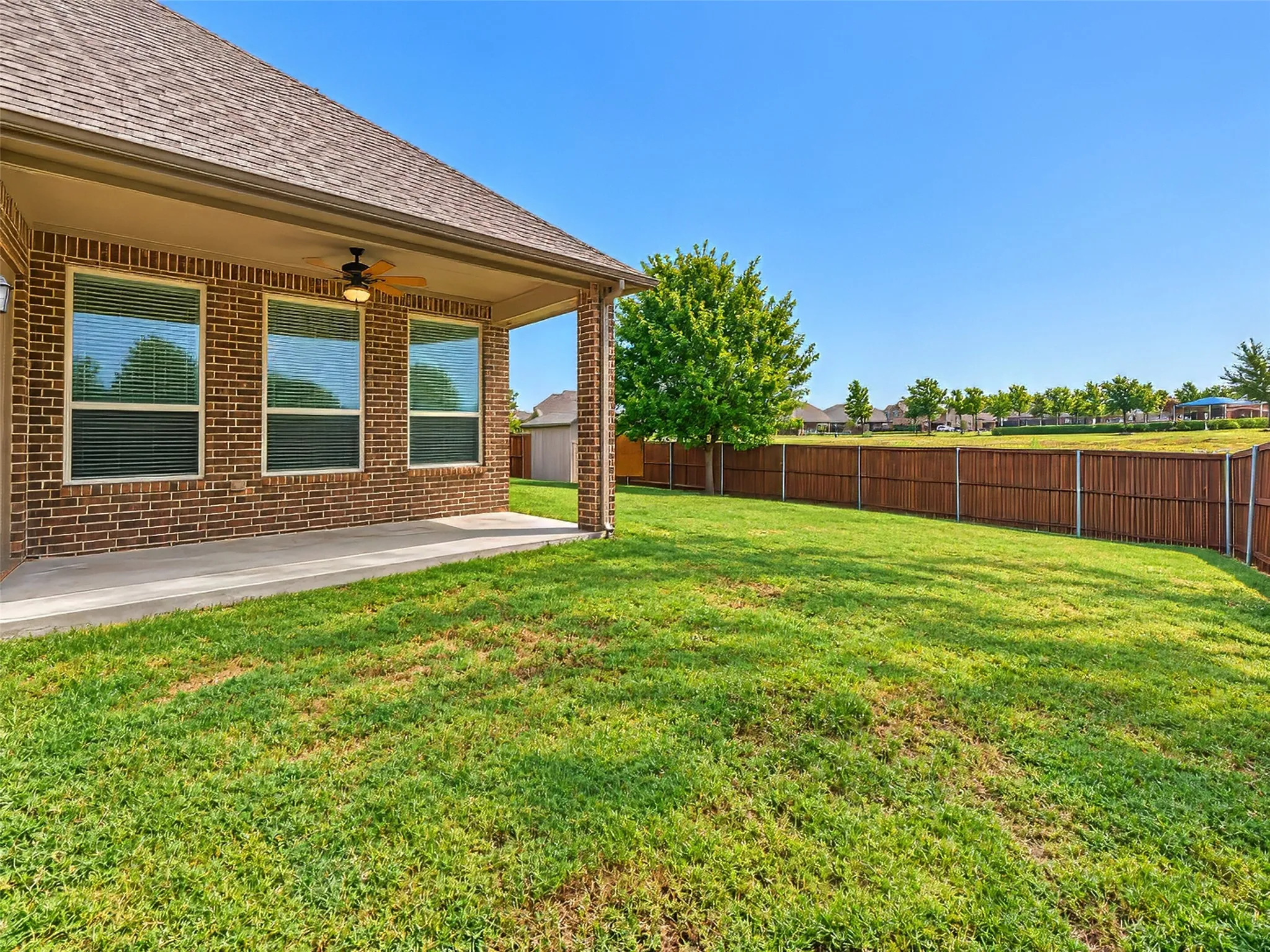 Single Family Residence For Rent in Tarrant County , 403 Morning Glory Lane, Mansfield, Texas 76063, 3 Bedroom, 2 Bathroom, 2 Garage spaces, 2,005 Sqft, built in 2017, mls#21376401, Real Estate Agent in Mansfield, Homes For Rent in Tarrant county, Homes For Rent in Mansfield, Realtor in Mansfield Texas, Real Estate Brokerage Independent Realty Texas, Luminita Cordes Realtor