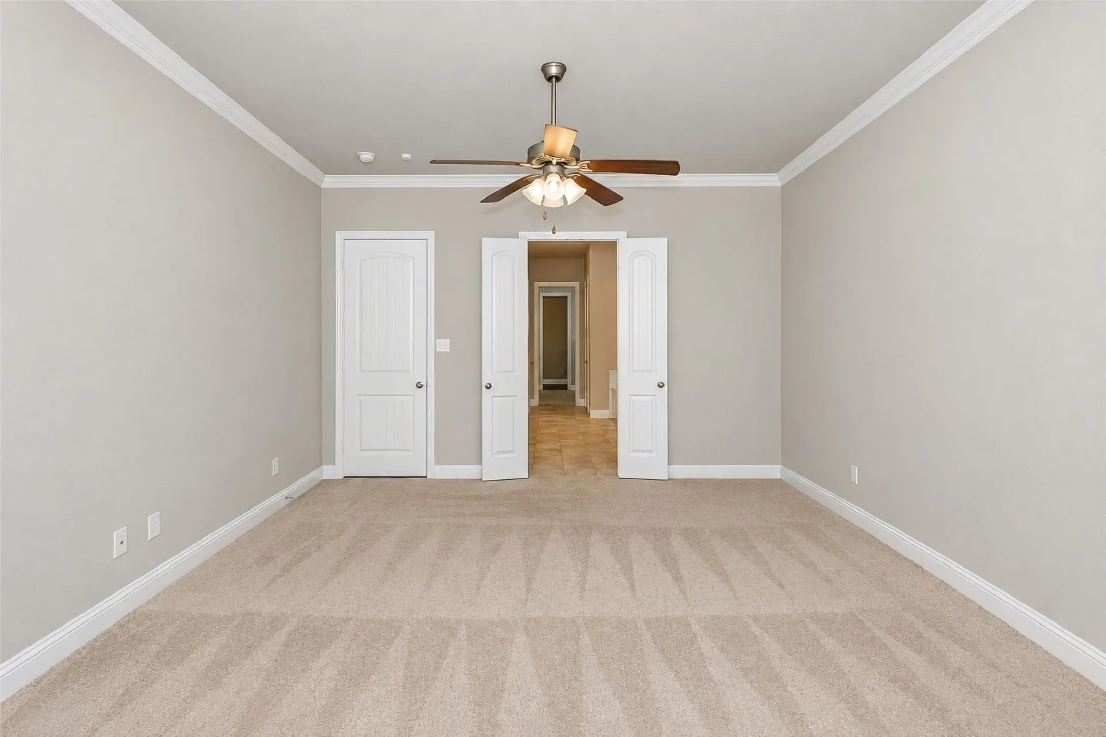 Single Family Residence For Rent in Tarrant County , 403 Morning Glory Lane, Mansfield, Texas 76063, 3 Bedroom, 2 Bathroom, 2 Garage spaces, 2,005 Sqft, built in 2017, mls#21376401, Real Estate Agent in Mansfield, Homes For Rent in Tarrant county, Homes For Rent in Mansfield, Realtor in Mansfield Texas, Real Estate Brokerage Independent Realty Texas, Luminita Cordes Realtor