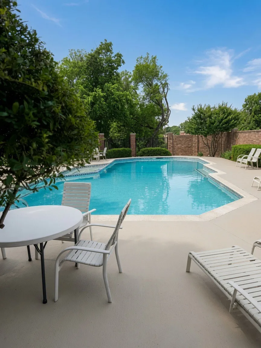 Condominium For Rent in Collin County , 2204 W Park Boulevard 2901, Plano, Texas 75075, 3 Bedroom, 2 Bathroom, Garage spaces, 1,292 Sqft, built in 1982, mls#21402219, Real Estate Agent in Plano, Homes For Rent in Collin county, Homes For Rent in Plano, Realtor in Plano Texas, Real Estate Brokerage Independent Realty Texas, Luminita Cordes Realtor