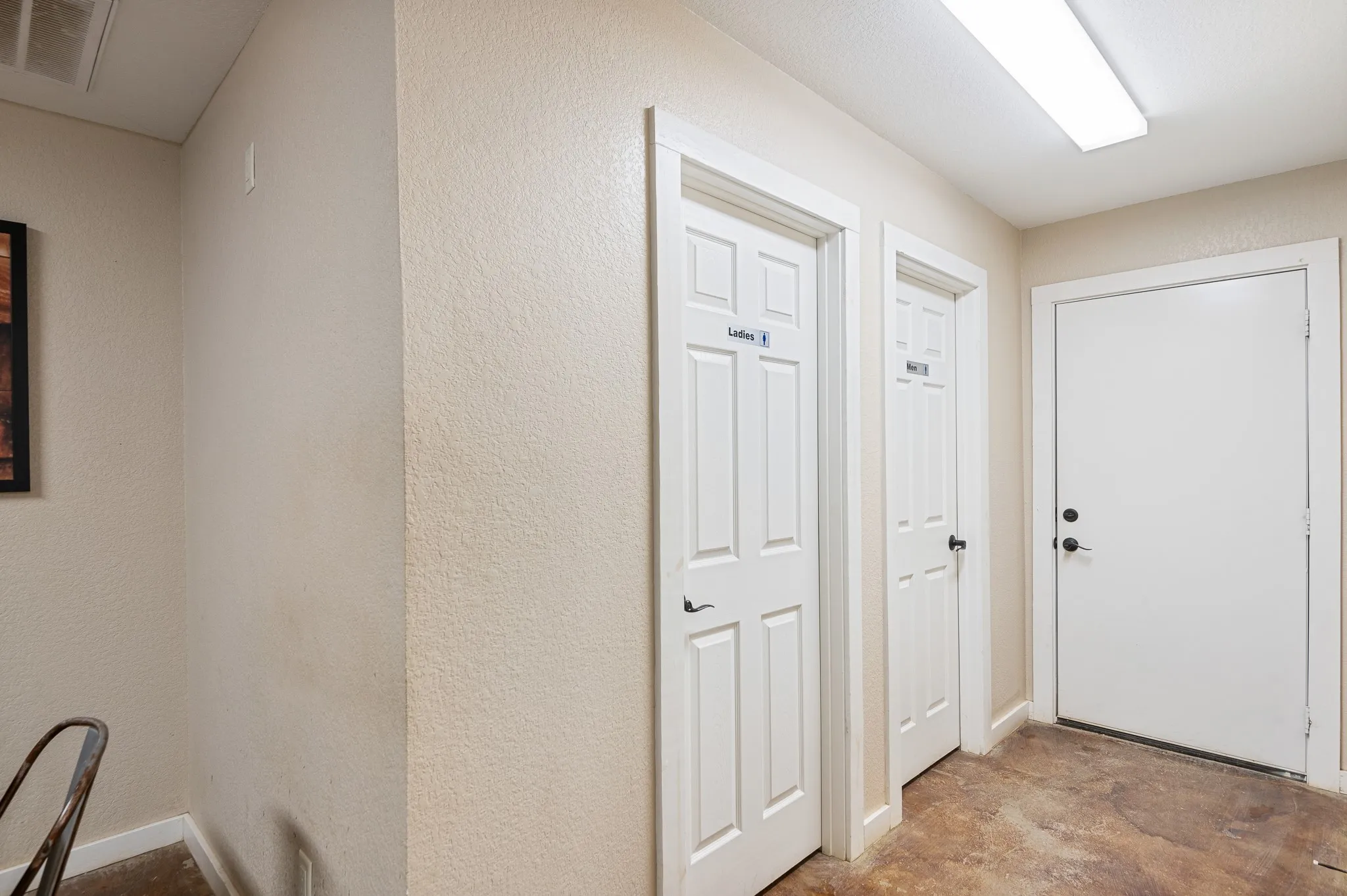 Warehouse For Sale in Smith County , TBD Us-69, Lindale, Texas 75771, 0, 0, Garage spaces, 0 Sqft, built in 0, mls#21402211, Real Estate Agent in Lindale, Homes For Sale in Smith county, Homes For Sale in Lindale, Realtor in Lindale Texas, Real Estate Brokerage Independent Realty Texas, Luminita Cordes Realtor