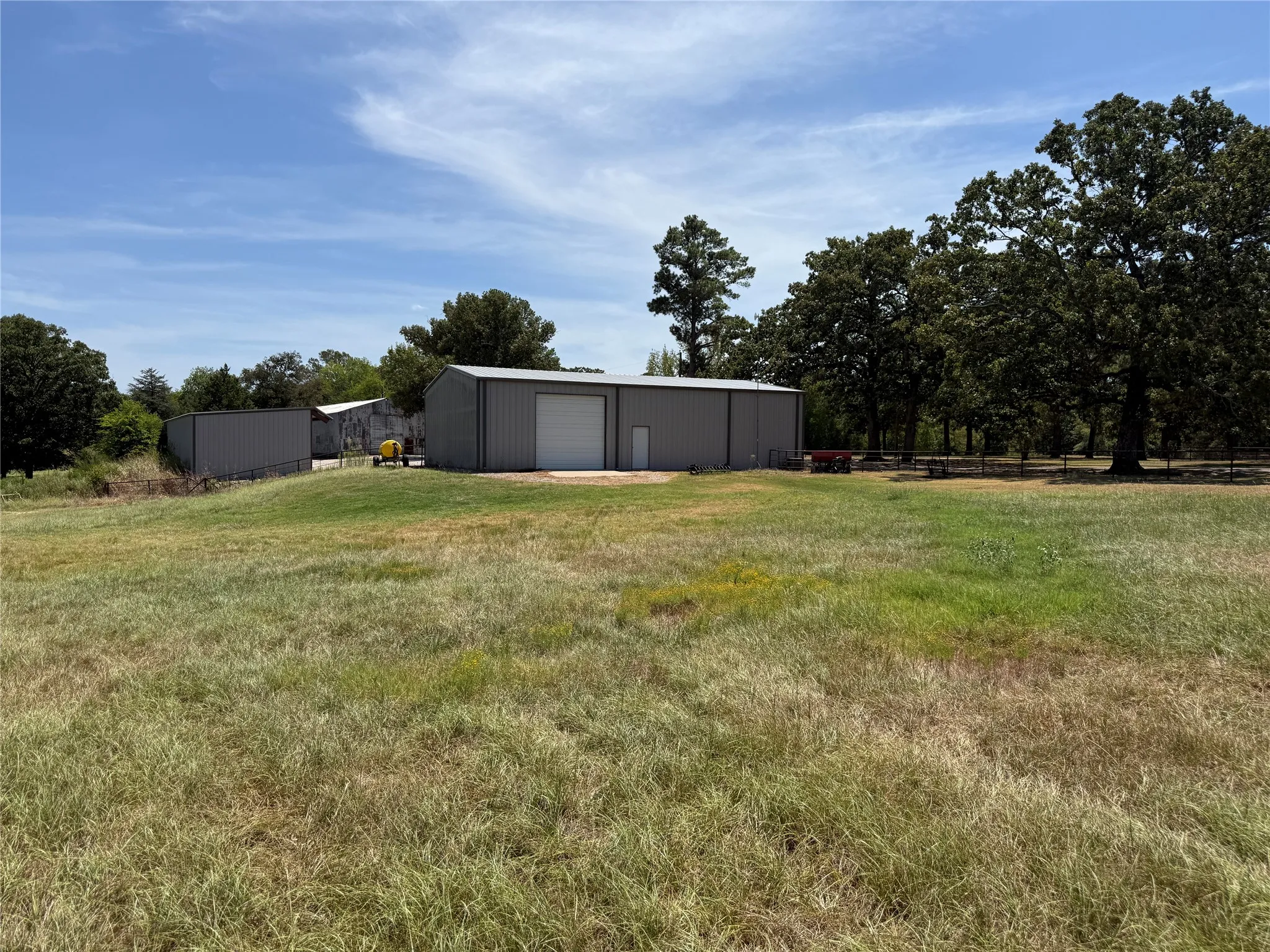 Warehouse For Sale in Smith County , TBD Us-69, Lindale, Texas 75771, 0, 0, Garage spaces, 0 Sqft, built in 0, mls#21402211, Real Estate Agent in Lindale, Homes For Sale in Smith county, Homes For Sale in Lindale, Realtor in Lindale Texas, Real Estate Brokerage Independent Realty Texas, Luminita Cordes Realtor