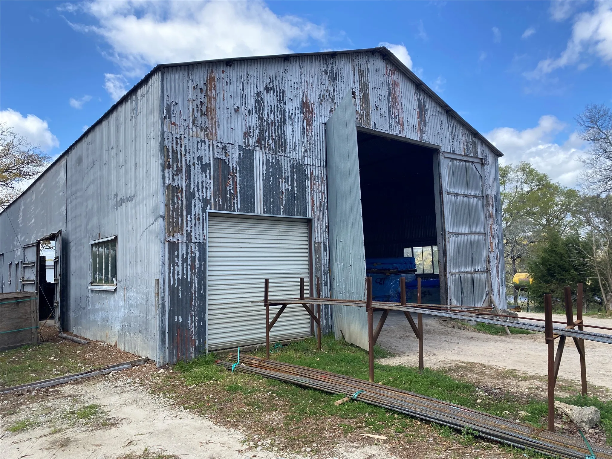 Warehouse For Sale in Smith County , TBD Us-69, Lindale, Texas 75771, 0, 0, Garage spaces, 0 Sqft, built in 0, mls#21402211, Real Estate Agent in Lindale, Homes For Sale in Smith county, Homes For Sale in Lindale, Realtor in Lindale Texas, Real Estate Brokerage Independent Realty Texas, Luminita Cordes Realtor