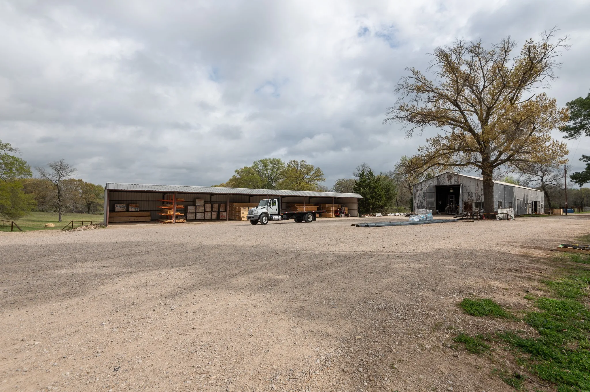 Warehouse For Sale in Smith County , TBD Us-69, Lindale, Texas 75771, 0, 0, Garage spaces, 0 Sqft, built in 0, mls#21402211, Real Estate Agent in Lindale, Homes For Sale in Smith county, Homes For Sale in Lindale, Realtor in Lindale Texas, Real Estate Brokerage Independent Realty Texas, Luminita Cordes Realtor
