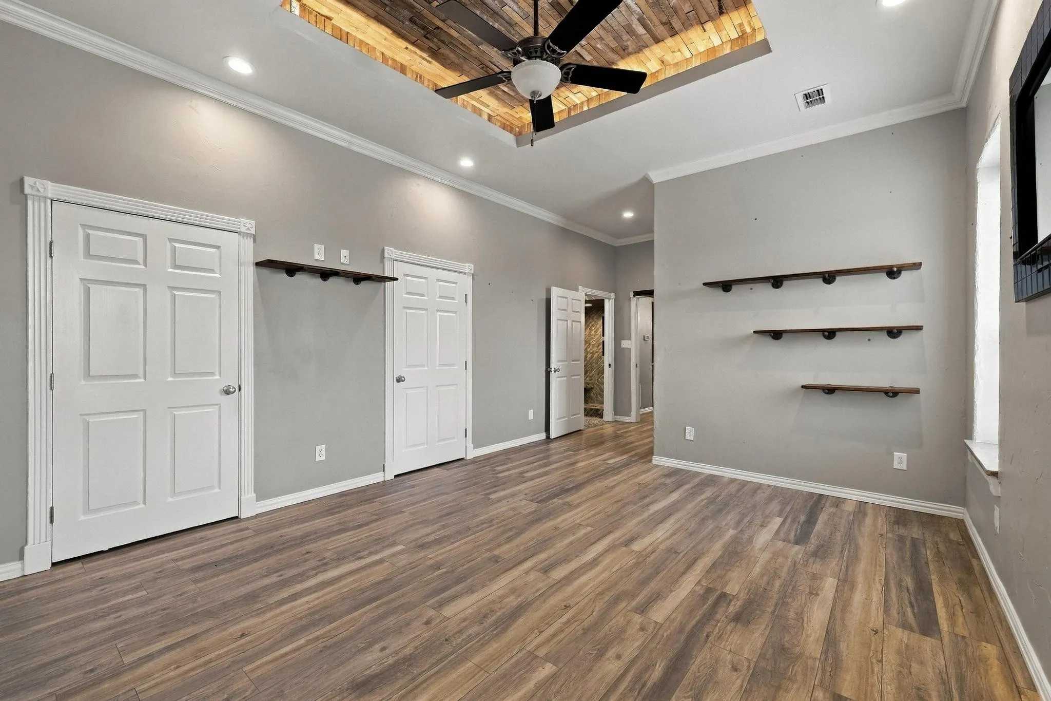 Warehouse For Rent in Grayson County , 8667 Us-377, Collinsville, Texas 76233, 0, 0, Garage spaces, 0 Sqft, built in 2017, mls#21400844, Real Estate Agent in Collinsville, Homes For Rent in Grayson county, Homes For Rent in Collinsville, Realtor in Collinsville Texas, Real Estate Brokerage Independent Realty Texas, Luminita Cordes Realtor