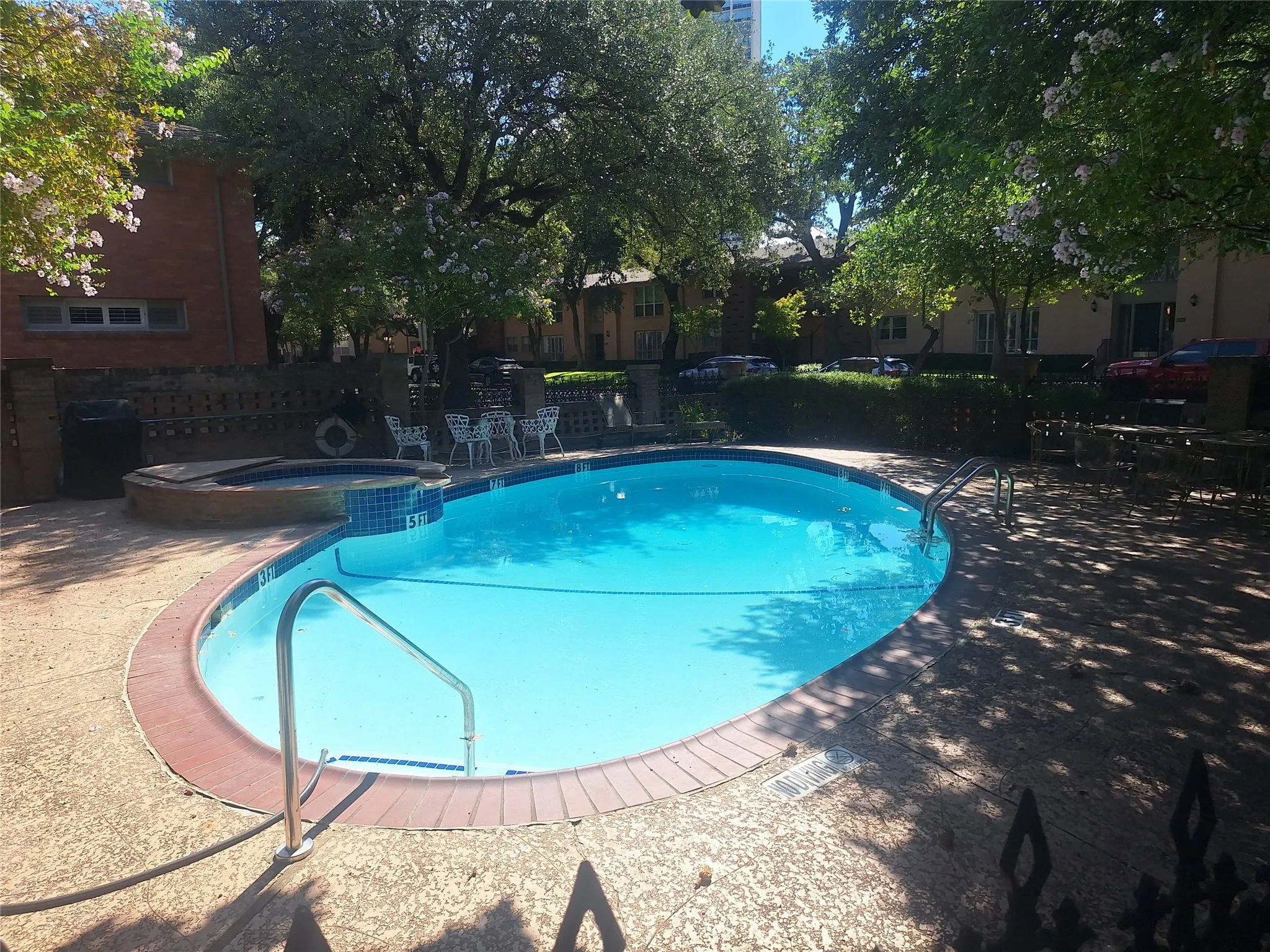Condominium For Rent in Dallas County , 6131 Bandera Avenue B, Dallas, Texas 75225, 2 Bedroom, 2 Bathroom, Garage spaces, 1,381 Sqft, built in 1955, mls#21402233, Real Estate Agent in Dallas, Homes For Rent in Dallas county, Homes For Rent in Dallas, Realtor in Dallas Texas, Real Estate Brokerage Independent Realty Texas, Luminita Cordes Realtor