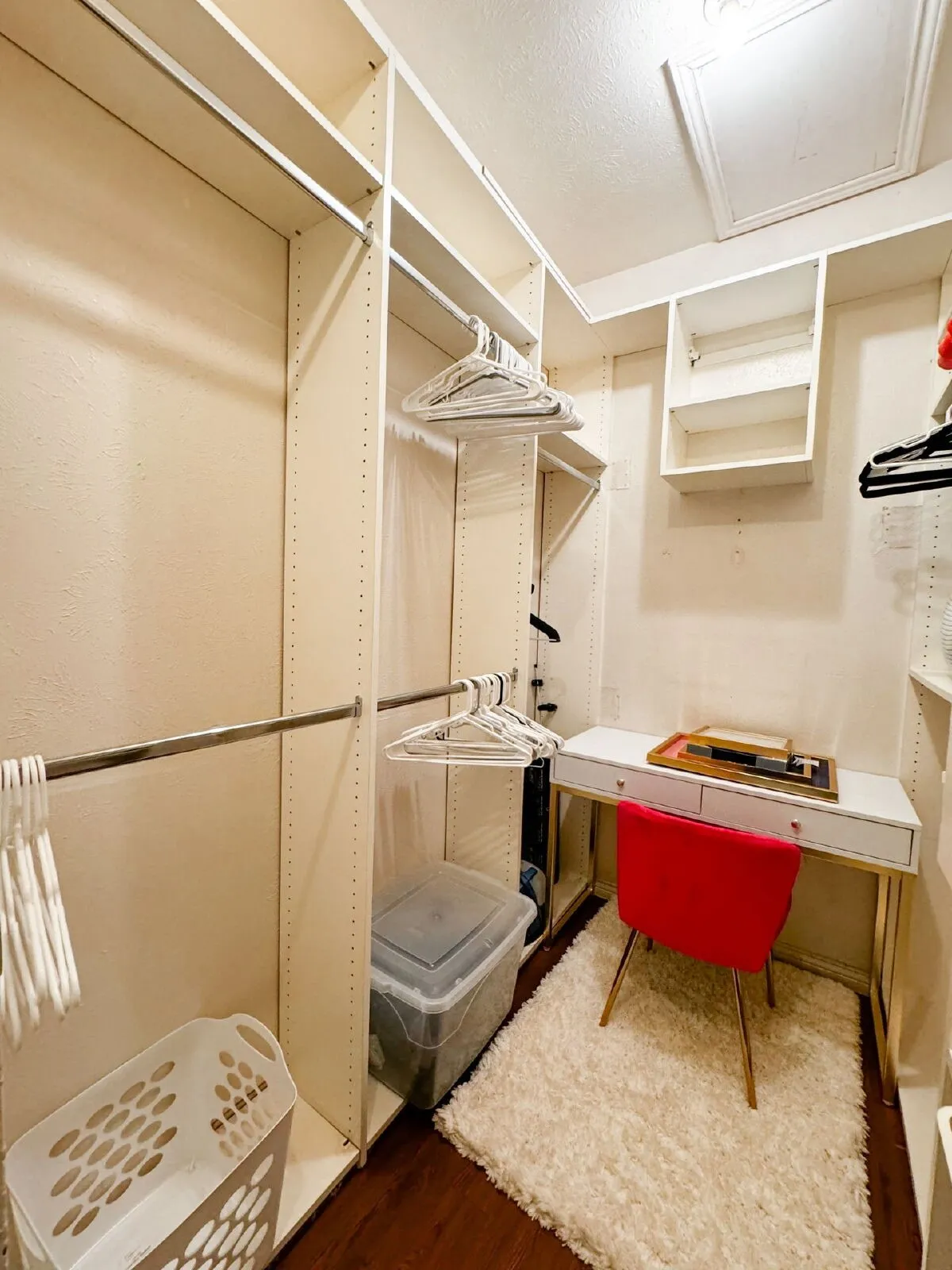 Condominium For Rent in Tarrant County , 4415 Bellaire Drive S 201S, Fort Worth, Texas 76109, 2 Bedroom, 2 Bathroom, Garage spaces, 1,101 Sqft, built in 1972, mls#21402235, Real Estate Agent in Fort Worth, Homes For Rent in Tarrant county, Homes For Rent in Fort Worth, Realtor in Fort Worth Texas, Real Estate Brokerage Independent Realty Texas, Luminita Cordes Realtor