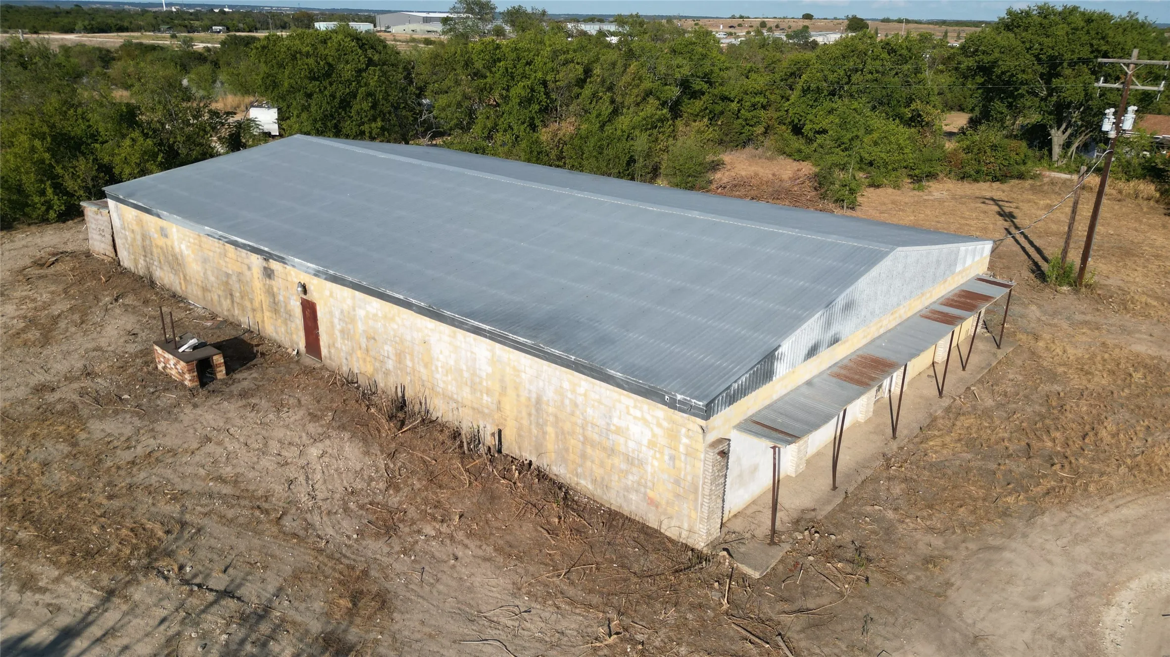 Warehouse For Sale in Coryell County , 134 Airport Road, Gatesville, Texas 76528, 0, 0, Garage spaces, 0 Sqft, built in 1970, mls#21402224, Real Estate Agent in Gatesville, Homes For Sale in Coryell county, Homes For Sale in Gatesville, Realtor in Gatesville Texas, Real Estate Brokerage Independent Realty Texas, Luminita Cordes Realtor