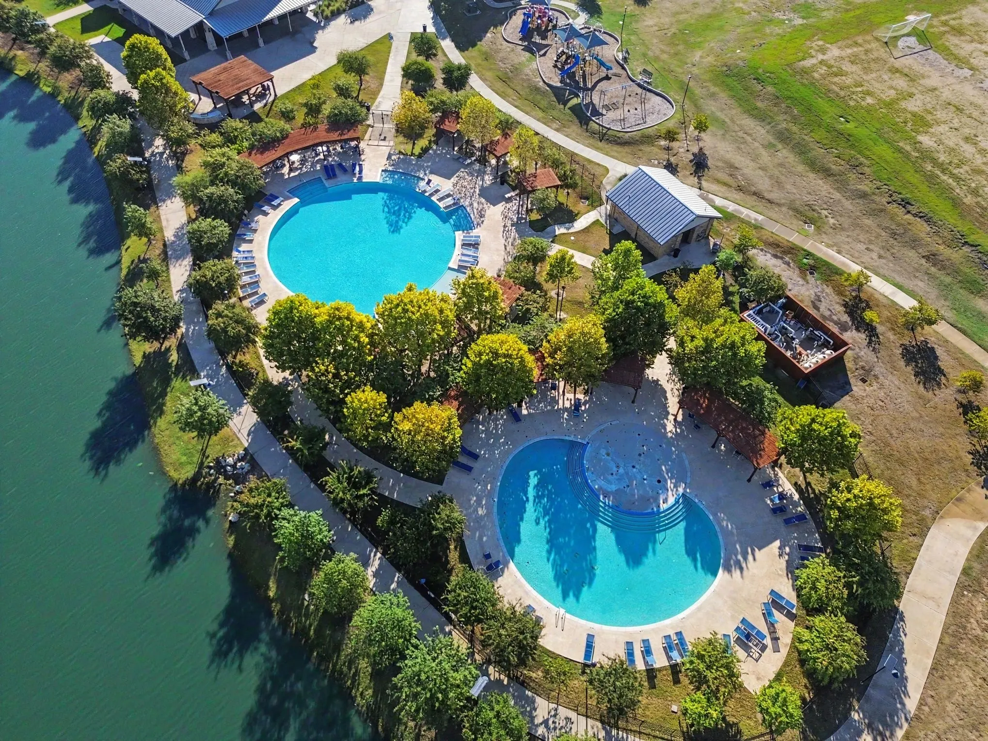 Single Family Residence For Sale in Parker County , 624 Soaring Star Lane, Weatherford, Texas 76087, 4 Bedroom, 3 Bathroom, 2 Garage spaces, 3,338 Sqft, built in 2021, mls#21399737, Real Estate Agent in Weatherford, Homes For Sale in Parker county, Homes For Sale in Weatherford, Realtor in Weatherford Texas, Real Estate Brokerage Independent Realty Texas, Luminita Cordes Realtor
