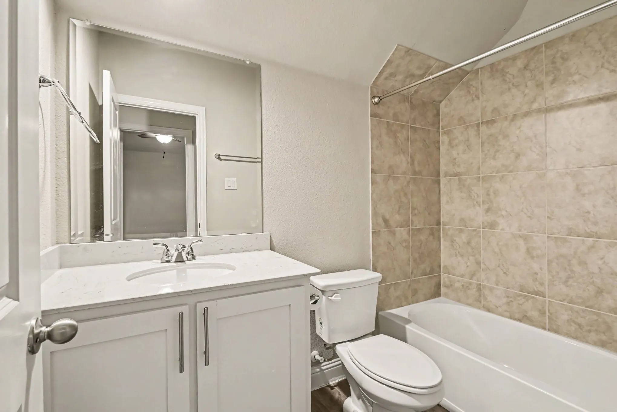 Single Family Residence For Sale in Parker County , 624 Soaring Star Lane, Weatherford, Texas 76087, 4 Bedroom, 3 Bathroom, 2 Garage spaces, 3,338 Sqft, built in 2021, mls#21399737, Real Estate Agent in Weatherford, Homes For Sale in Parker county, Homes For Sale in Weatherford, Realtor in Weatherford Texas, Real Estate Brokerage Independent Realty Texas, Luminita Cordes Realtor