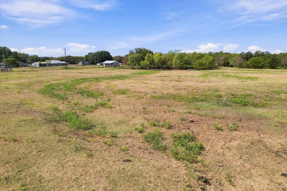 Unimproved Land For Sale in Grayson County , (4 acres) Shadow Trail, Sherman, Texas 75092, 0, 0, Garage spaces, 0 Sqft, built in 0, mls#21402247, Real Estate Agent in Sherman, Homes For Sale in Grayson county, Homes For Sale in Sherman, Realtor in Sherman Texas, Real Estate Brokerage Independent Realty Texas, Luminita Cordes Realtor
