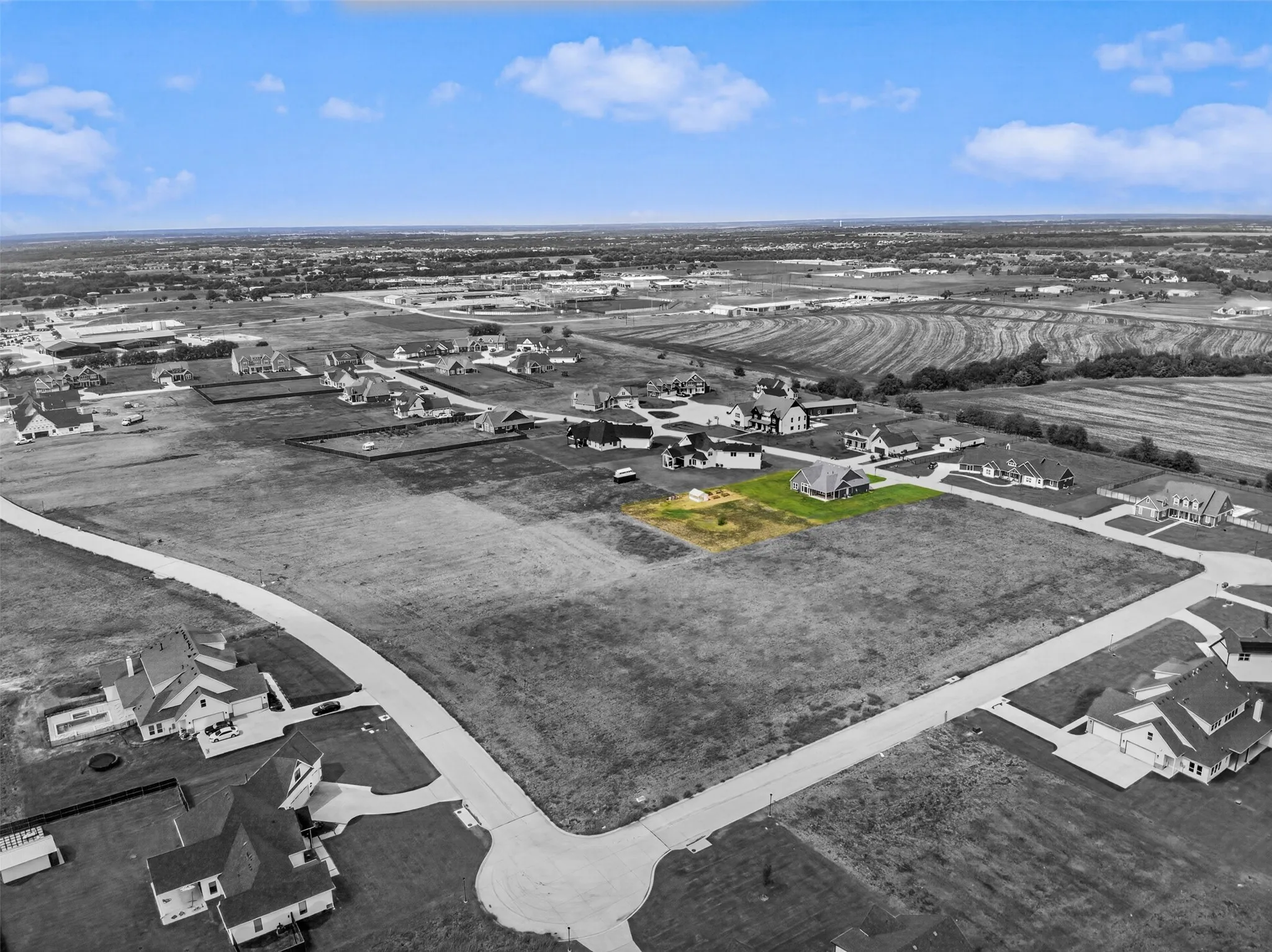 Single Family Residence For Rent in Collin County , 804 Republic Row, Nevada, Texas 75173, 3 Bedroom, 2 Bathroom, 3 Garage spaces, 2,417 Sqft, built in 2022, mls#21401011, Real Estate Agent in Nevada, Homes For Rent in Collin county, Homes For Rent in Nevada, Realtor in Nevada Texas, Real Estate Brokerage Independent Realty Texas, Luminita Cordes Realtor