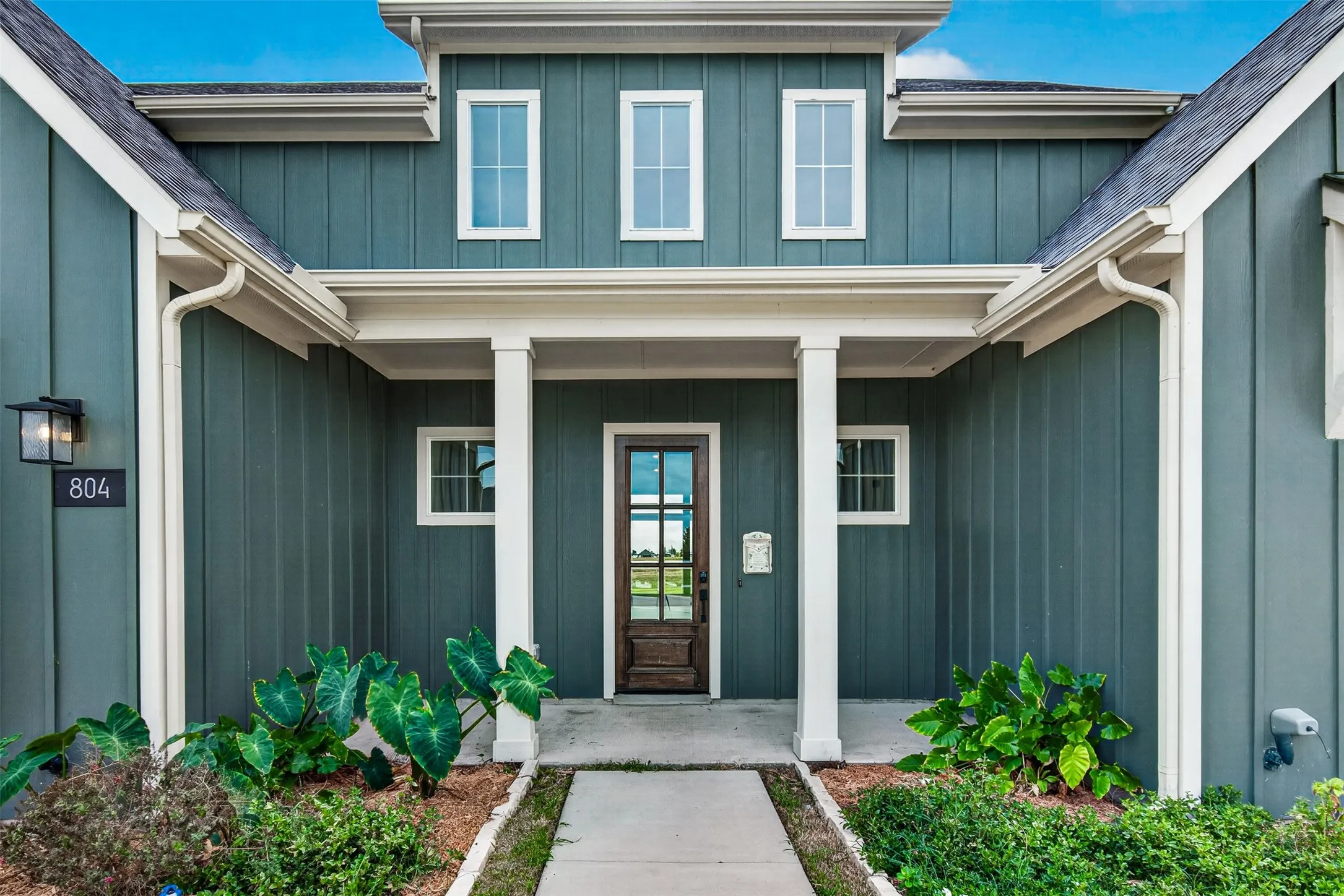 Single Family Residence For Rent in Collin County , 804 Republic Row, Nevada, Texas 75173, 3 Bedroom, 2 Bathroom, 3 Garage spaces, 2,417 Sqft, built in 2022, mls#21401011, Real Estate Agent in Nevada, Homes For Rent in Collin county, Homes For Rent in Nevada, Realtor in Nevada Texas, Real Estate Brokerage Independent Realty Texas, Luminita Cordes Realtor