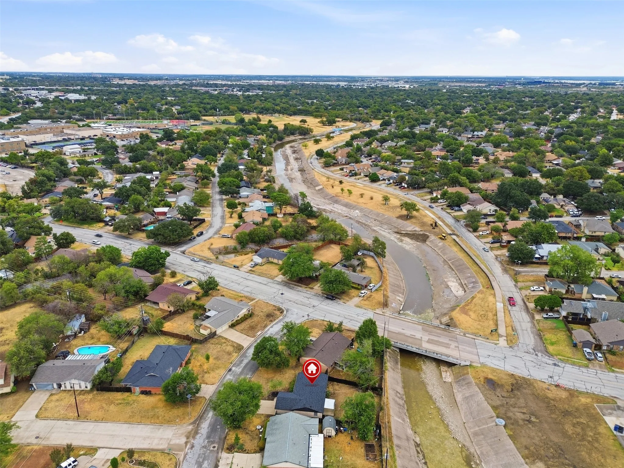 Single Family Residence For Sale in Tarrant County , 3205 Fargo Court, Fort Worth, Texas 76133, 3 Bedroom, 2 Bathroom, 2 Garage spaces, 1,119 Sqft, built in 1970, mls#21400447, Real Estate Agent in Fort Worth, Homes For Sale in Tarrant county, Homes For Sale in Fort Worth, Realtor in Fort Worth Texas, Real Estate Brokerage Independent Realty Texas, Luminita Cordes Realtor