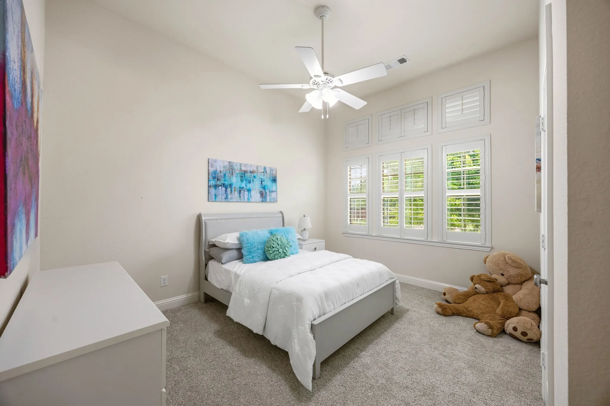 Single Family Residence For Sale in Collin County , 908 Spring Falls Drive, Mc Kinney, Texas 75071, 3 Bedroom, 2 Bathroom, 2 Garage spaces, 2,173 Sqft, built in 2015, mls#21402248, Real Estate Agent in Mc Kinney, Homes For Sale in Collin county, Homes For Sale in Mc Kinney, Realtor in Mc Kinney Texas, Real Estate Brokerage Independent Realty Texas, Luminita Cordes Realtor