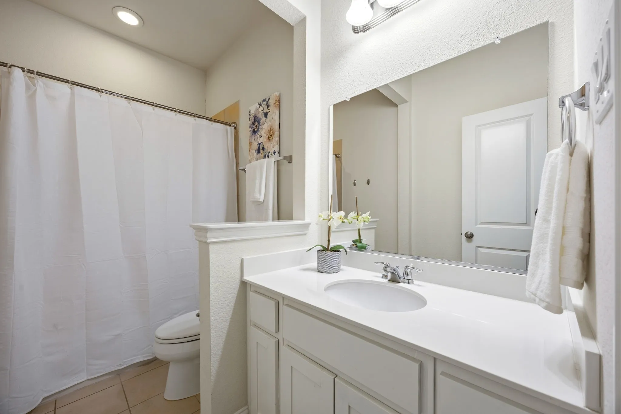 Single Family Residence For Sale in Collin County , 908 Spring Falls Drive, Mc Kinney, Texas 75071, 3 Bedroom, 2 Bathroom, 2 Garage spaces, 2,173 Sqft, built in 2015, mls#21402248, Real Estate Agent in Mc Kinney, Homes For Sale in Collin county, Homes For Sale in Mc Kinney, Realtor in Mc Kinney Texas, Real Estate Brokerage Independent Realty Texas, Luminita Cordes Realtor