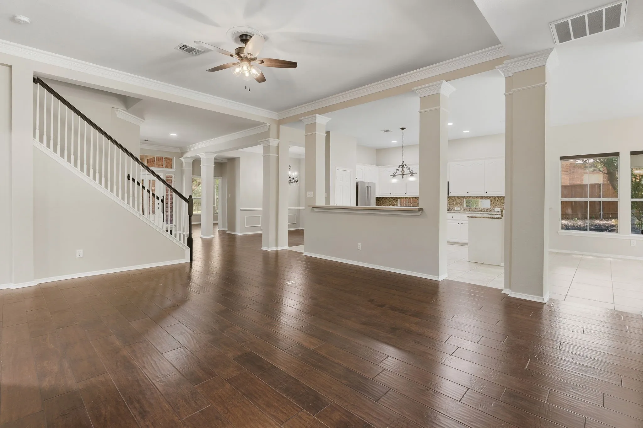 Single Family Residence For Rent in Collin County , 708 Hackberry Ridge Drive, Mc Kinney, Texas 75072, 4 Bedroom, 4 Bathroom, 2 Garage spaces, 3,269 Sqft, built in 1999, mls#21399273, Real Estate Agent in Mc Kinney, Homes For Rent in Collin county, Homes For Rent in Mc Kinney, Realtor in Mc Kinney Texas, Real Estate Brokerage Independent Realty Texas, Luminita Cordes Realtor