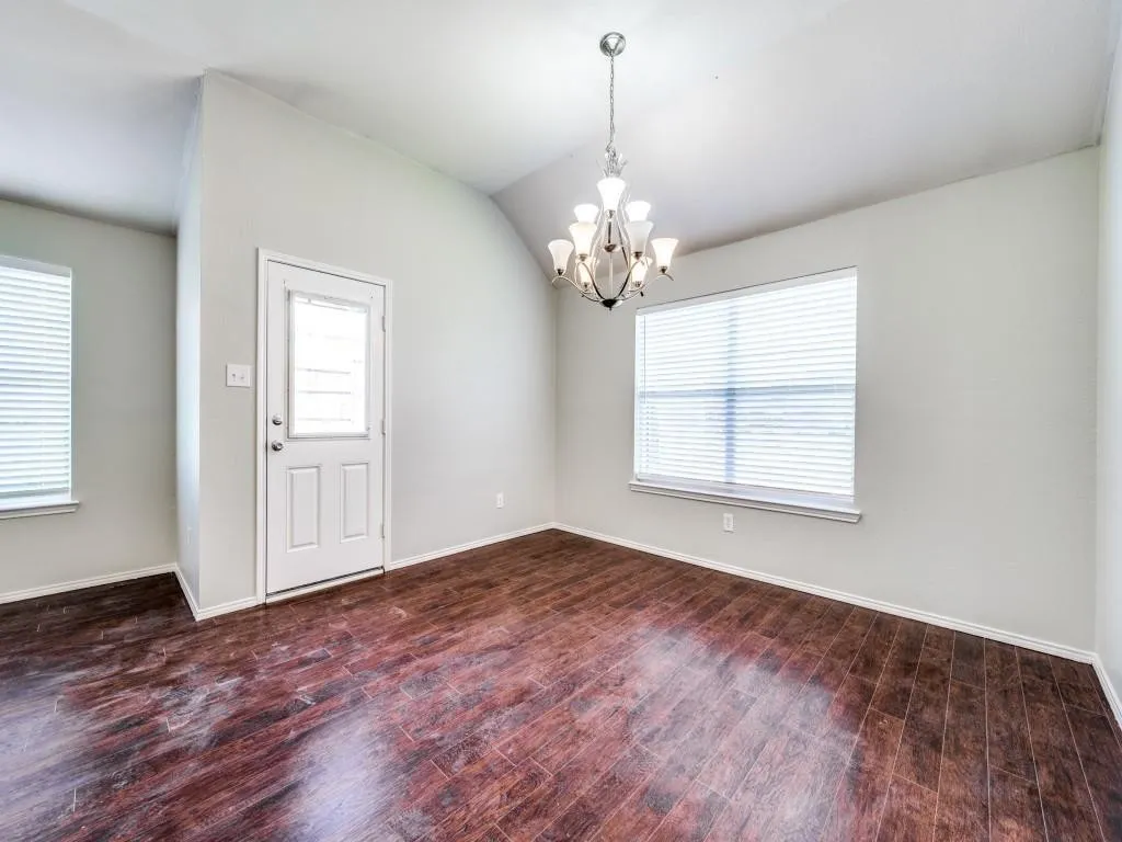 Single Family Residence For Rent in Collin County , 2844 Saddlebred Trail, Celina, Texas 75009, 4 Bedroom, 2 Bathroom, 2 Garage spaces, 1,941 Sqft, built in 2006, mls#21402263, Real Estate Agent in Celina, Homes For Rent in Collin county, Homes For Rent in Celina, Realtor in Celina Texas, Real Estate Brokerage Independent Realty Texas, Luminita Cordes Realtor