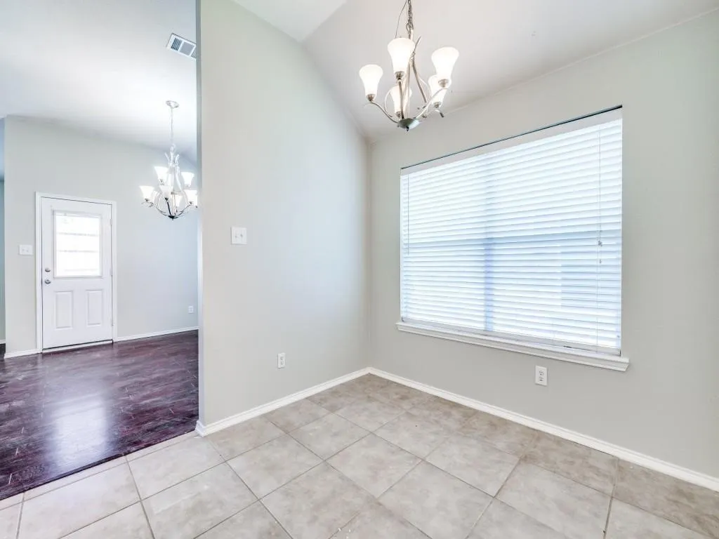 Single Family Residence For Rent in Collin County , 2844 Saddlebred Trail, Celina, Texas 75009, 4 Bedroom, 2 Bathroom, 2 Garage spaces, 1,941 Sqft, built in 2006, mls#21402263, Real Estate Agent in Celina, Homes For Rent in Collin county, Homes For Rent in Celina, Realtor in Celina Texas, Real Estate Brokerage Independent Realty Texas, Luminita Cordes Realtor