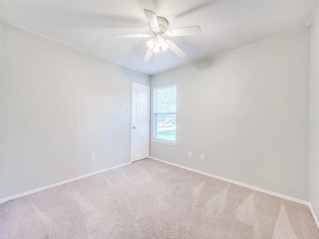 Single Family Residence For Rent in Collin County , 2844 Saddlebred Trail, Celina, Texas 75009, 4 Bedroom, 2 Bathroom, 2 Garage spaces, 1,941 Sqft, built in 2006, mls#21402263, Real Estate Agent in Celina, Homes For Rent in Collin county, Homes For Rent in Celina, Realtor in Celina Texas, Real Estate Brokerage Independent Realty Texas, Luminita Cordes Realtor
