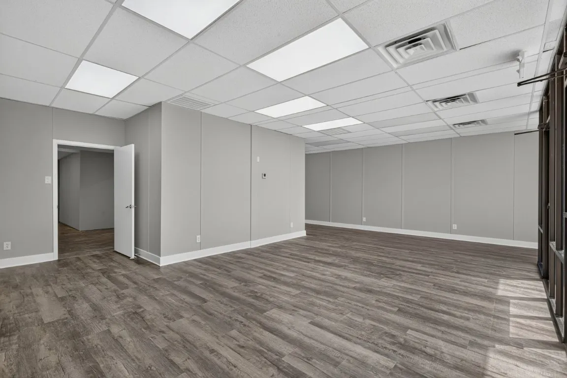 Warehouse For Rent in Dallas County , 4405 Industrial Street, Rowlett, Texas 75088, 0, 0, Garage spaces, 0 Sqft, built in 1983, mls#21401856, Real Estate Agent in Rowlett, Homes For Rent in Dallas county, Homes For Rent in Rowlett, Realtor in Rowlett Texas, Real Estate Brokerage Independent Realty Texas, Luminita Cordes Realtor