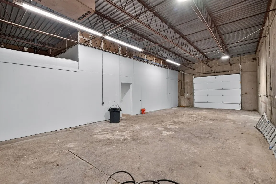 Warehouse For Rent in Dallas County , 4405 Industrial Street, Rowlett, Texas 75088, 0, 0, Garage spaces, 0 Sqft, built in 1983, mls#21401856, Real Estate Agent in Rowlett, Homes For Rent in Dallas county, Homes For Rent in Rowlett, Realtor in Rowlett Texas, Real Estate Brokerage Independent Realty Texas, Luminita Cordes Realtor